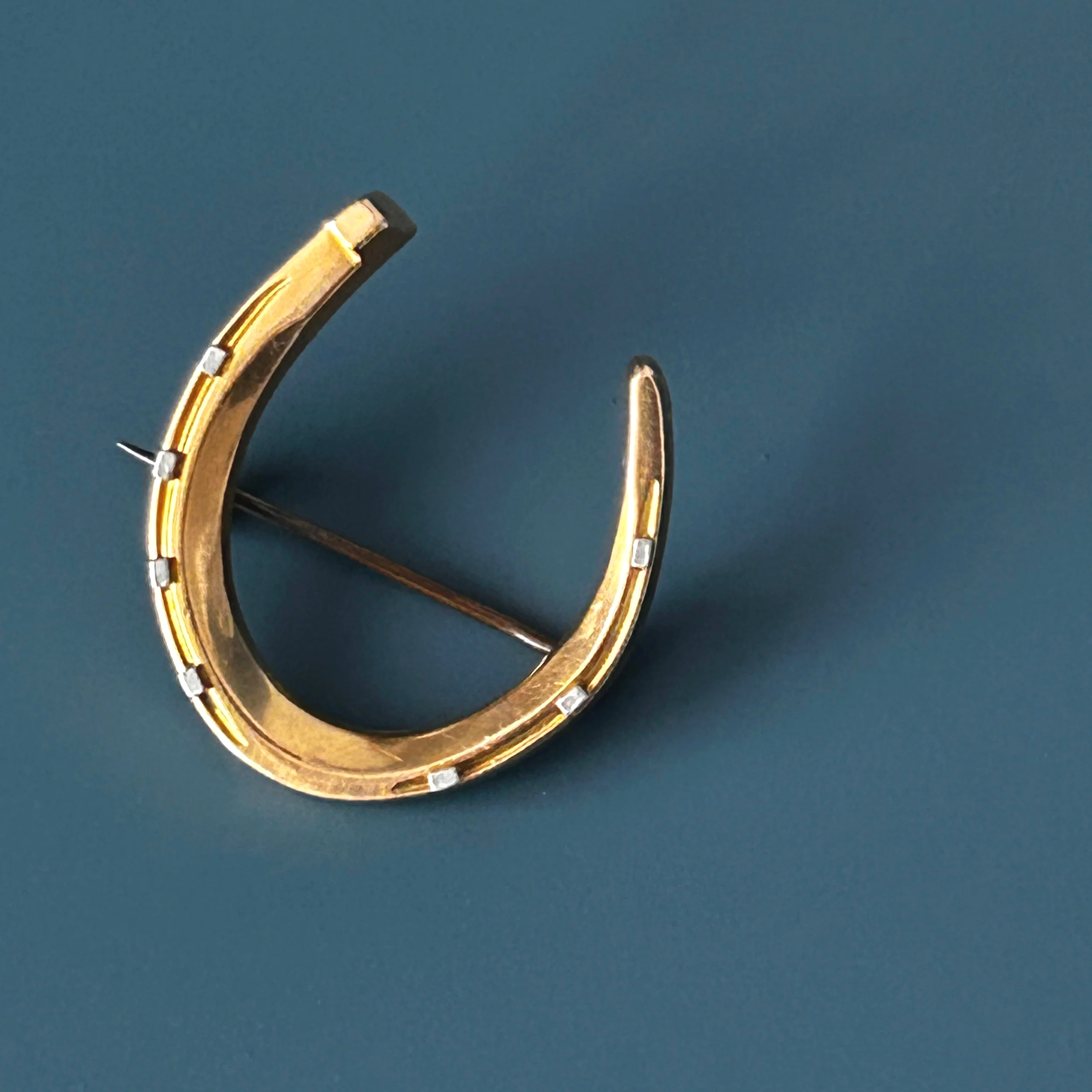 Antique Horseshoe Brooch 15ct Gold