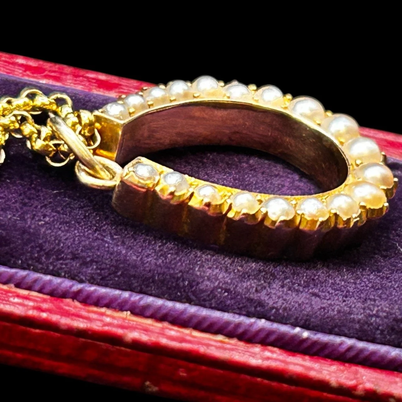 Victorian Horseshoe Pendant 15ct gold - OLD RUBY LUCK