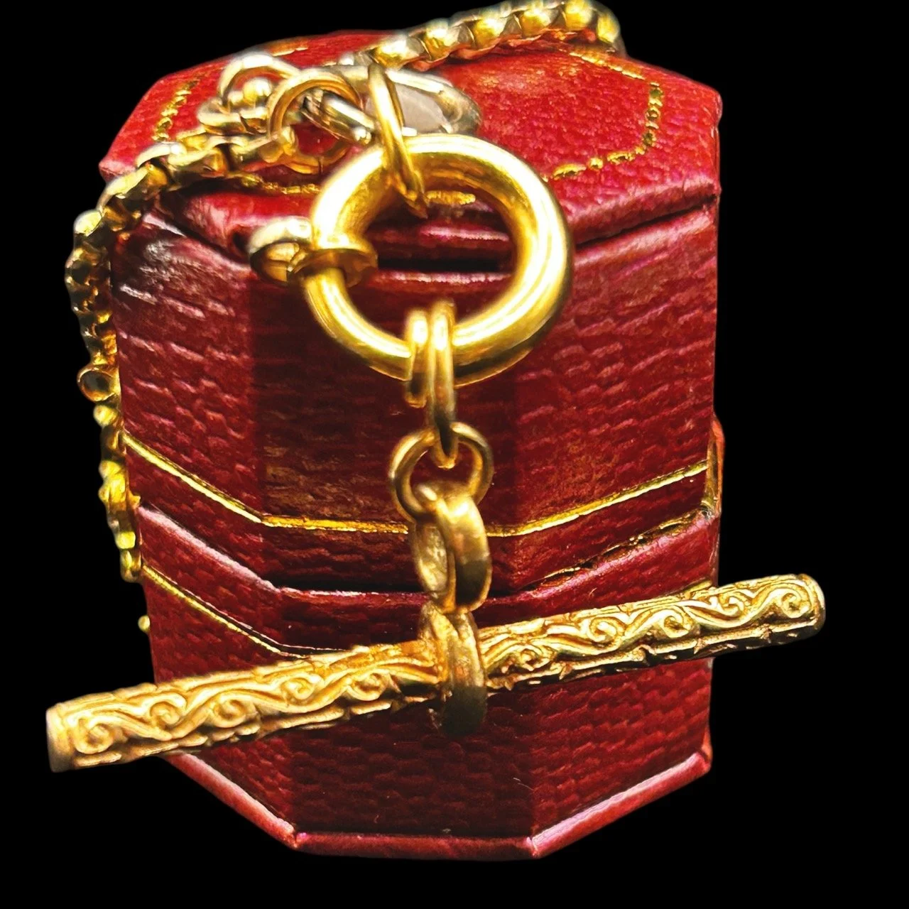 Vintage 9ct Gold Fancy T-Bar Pendant