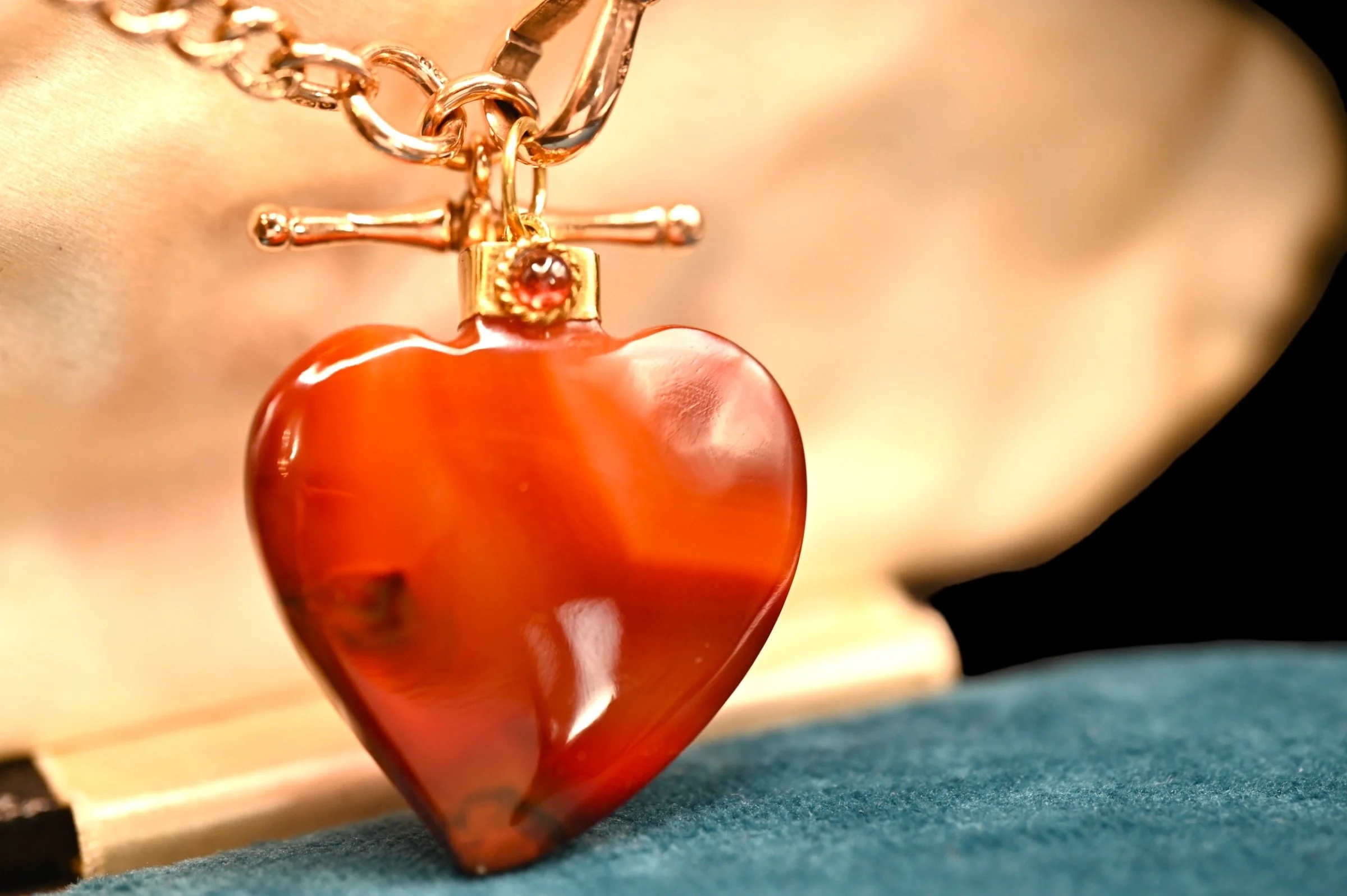 Victorian Jewelry necklace