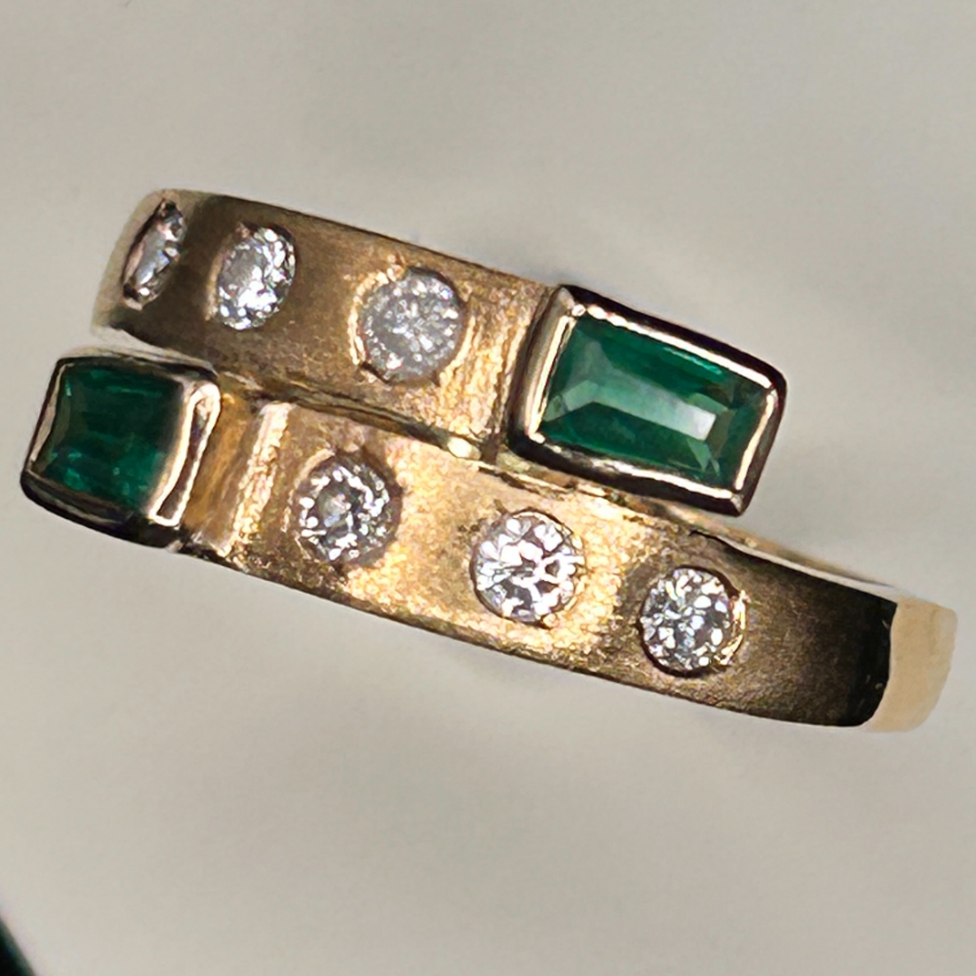 Artisan 18ct Gold Vintage Ring - Diamond Garnet