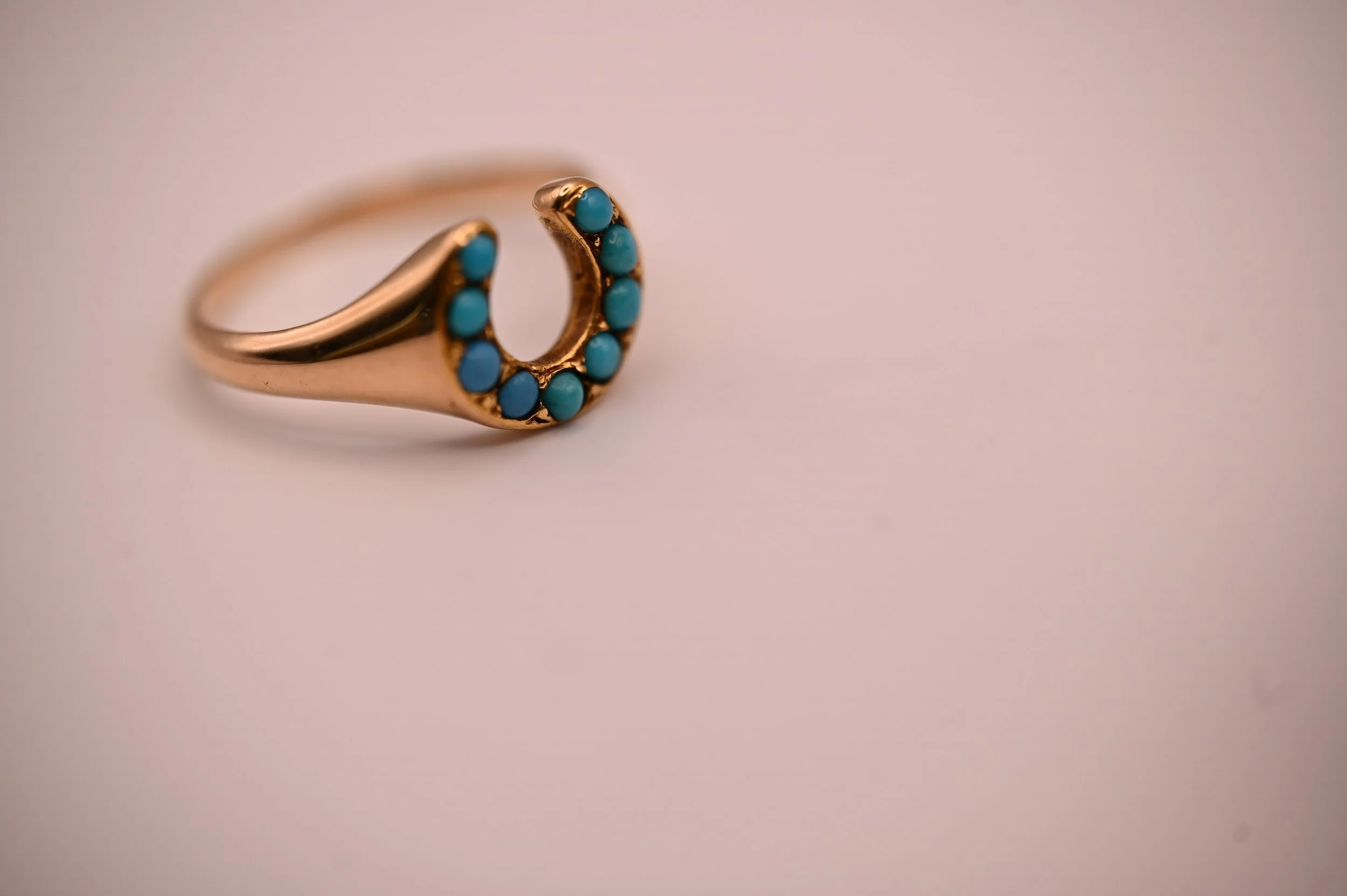 Victorian Horse shoe lucky ring 15ct gold - OLD RUBY LUCK