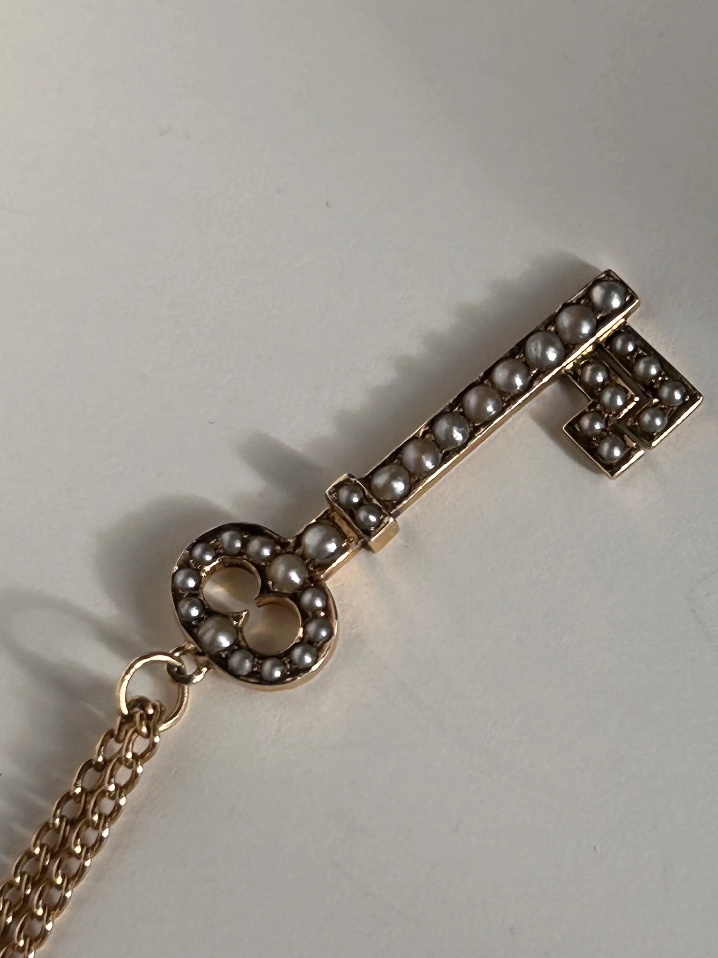 victorian-15ct-key-pendant-pearl-OLD-RUBY-LUCK