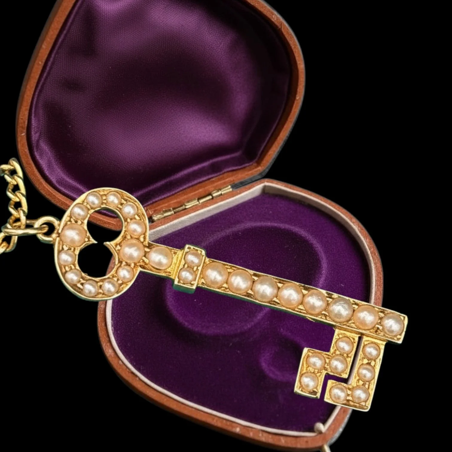 victorian-15ct-key-pendant-pearl-charm-OLD-RUBY-LUCK