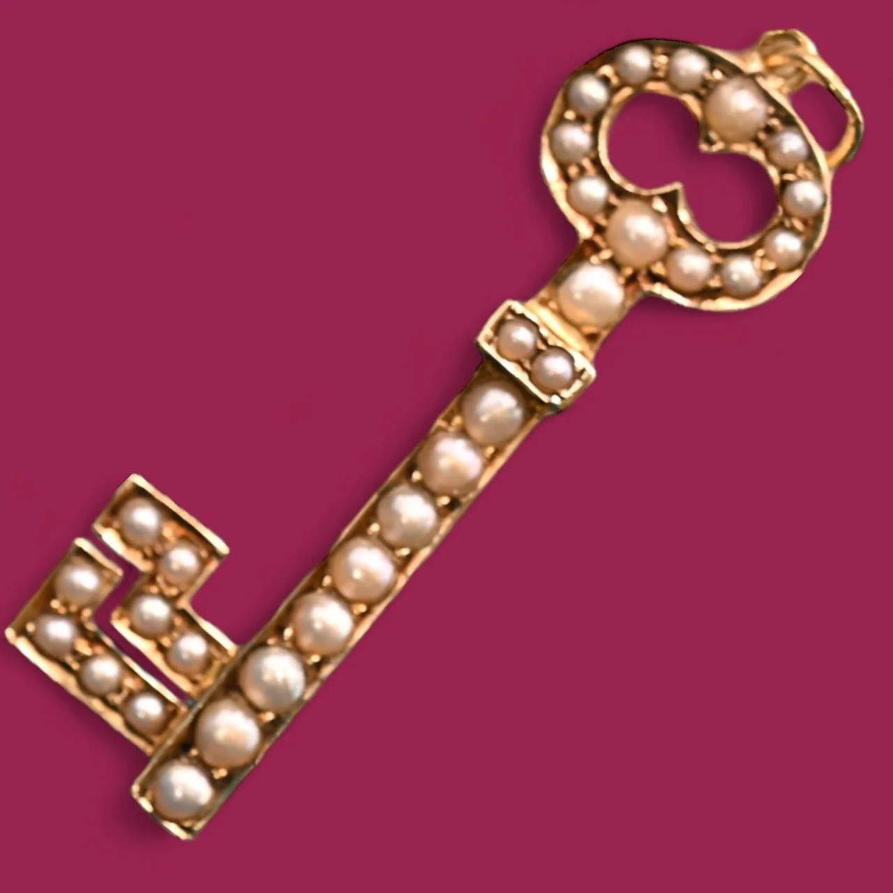 victorian-15ct-key-pendant-pearl-OLD-RUBY-LUCK