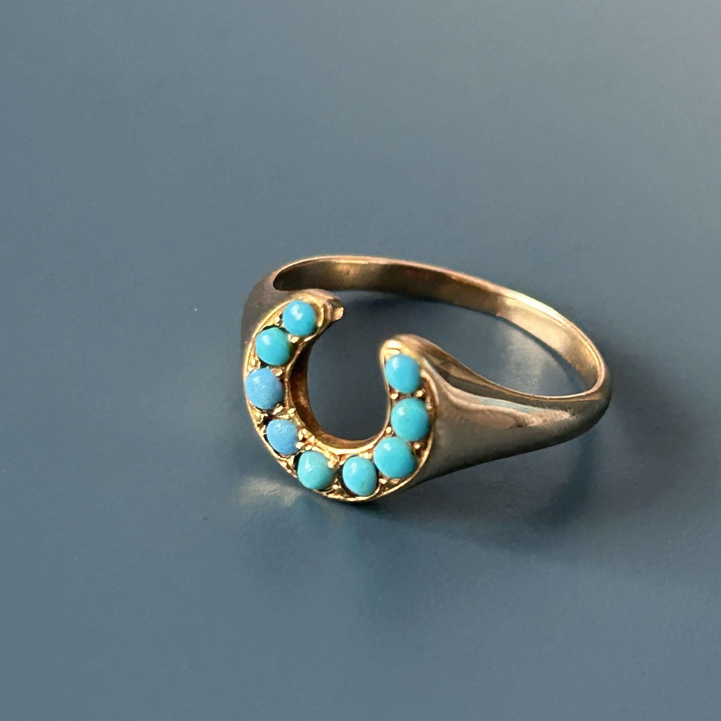 Victorian Horse shoe lucky ring 15ct gold - OLD RUBY LUCK