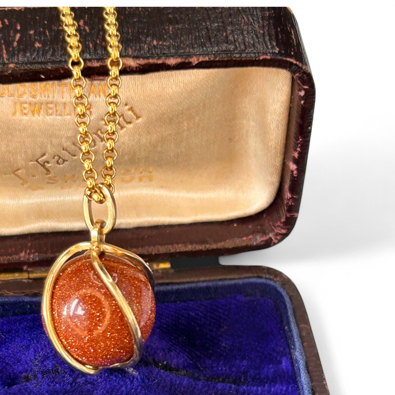 MID-CENTURY-VINTAGE-JEWELLERY-SPINNING-ORB-CHARM-14CT-GOLD