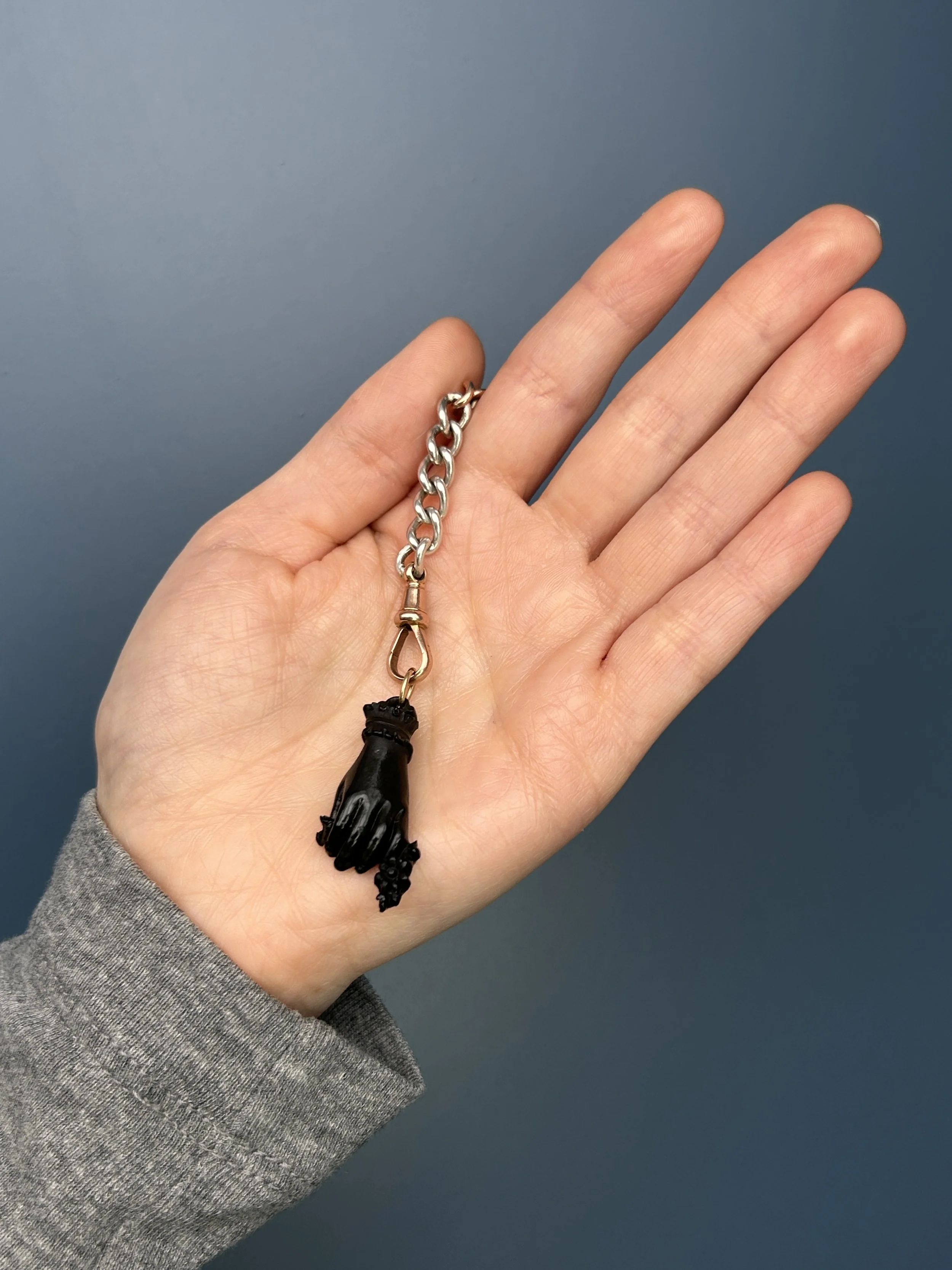 Victorian Mourning Jewellery Whitby Jet 9ct Gold