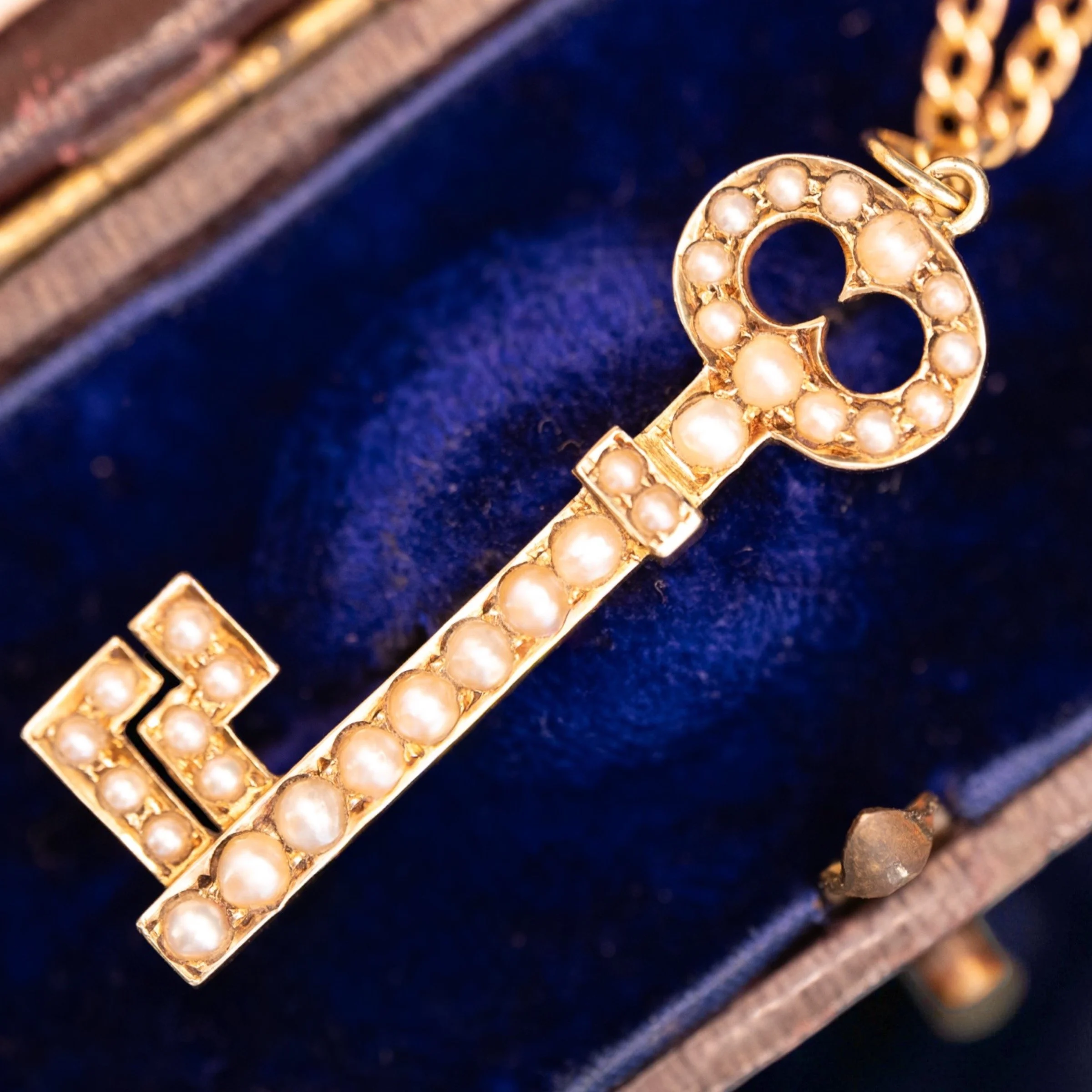 victorian-15ct-key-pendant-pearl-OLD-RUBY-LUCK