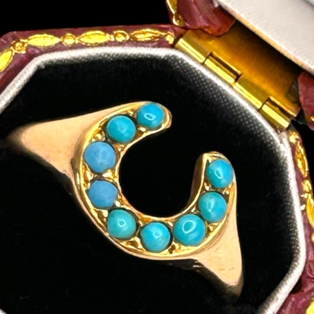 Victorian 15ct Gold Turquoise Lucky Horseshoe Ring