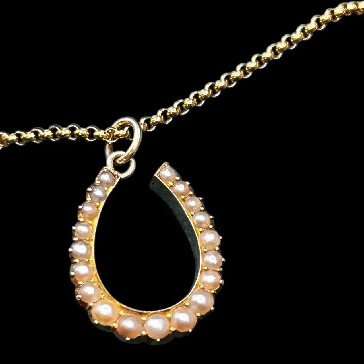Victorian Horseshoe Pendant 15ct gold - OLD RUBY LUCK