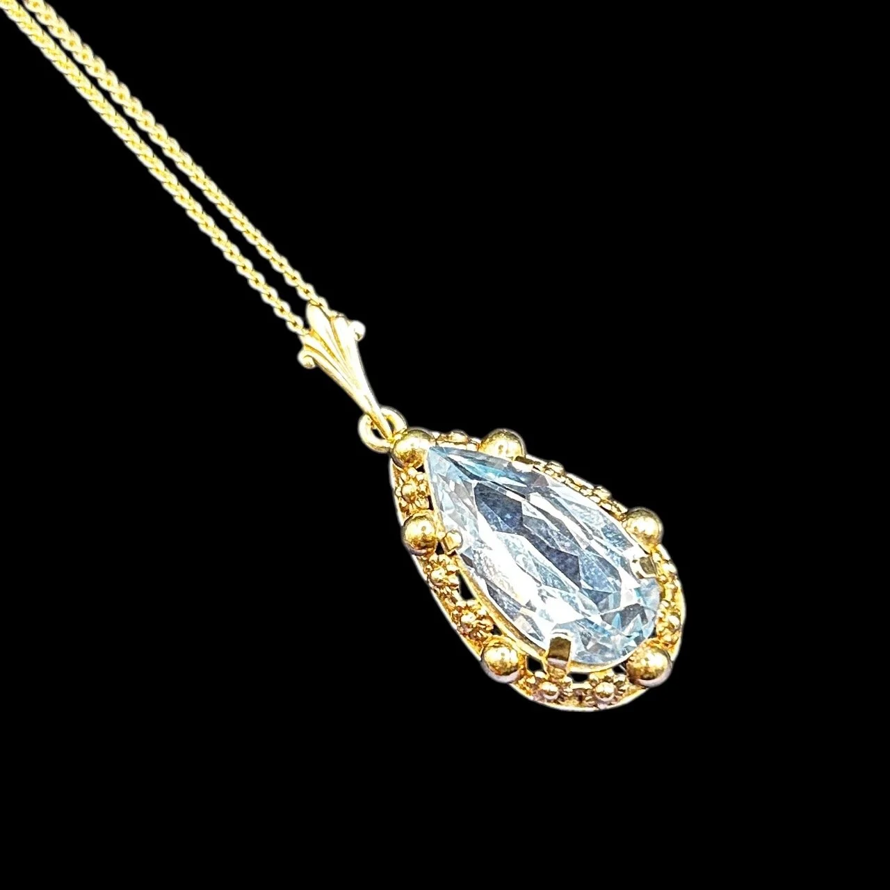 aquamarine vintage necklace 14ct