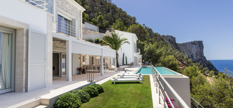 Diglore Travel Balearic Villas.webp