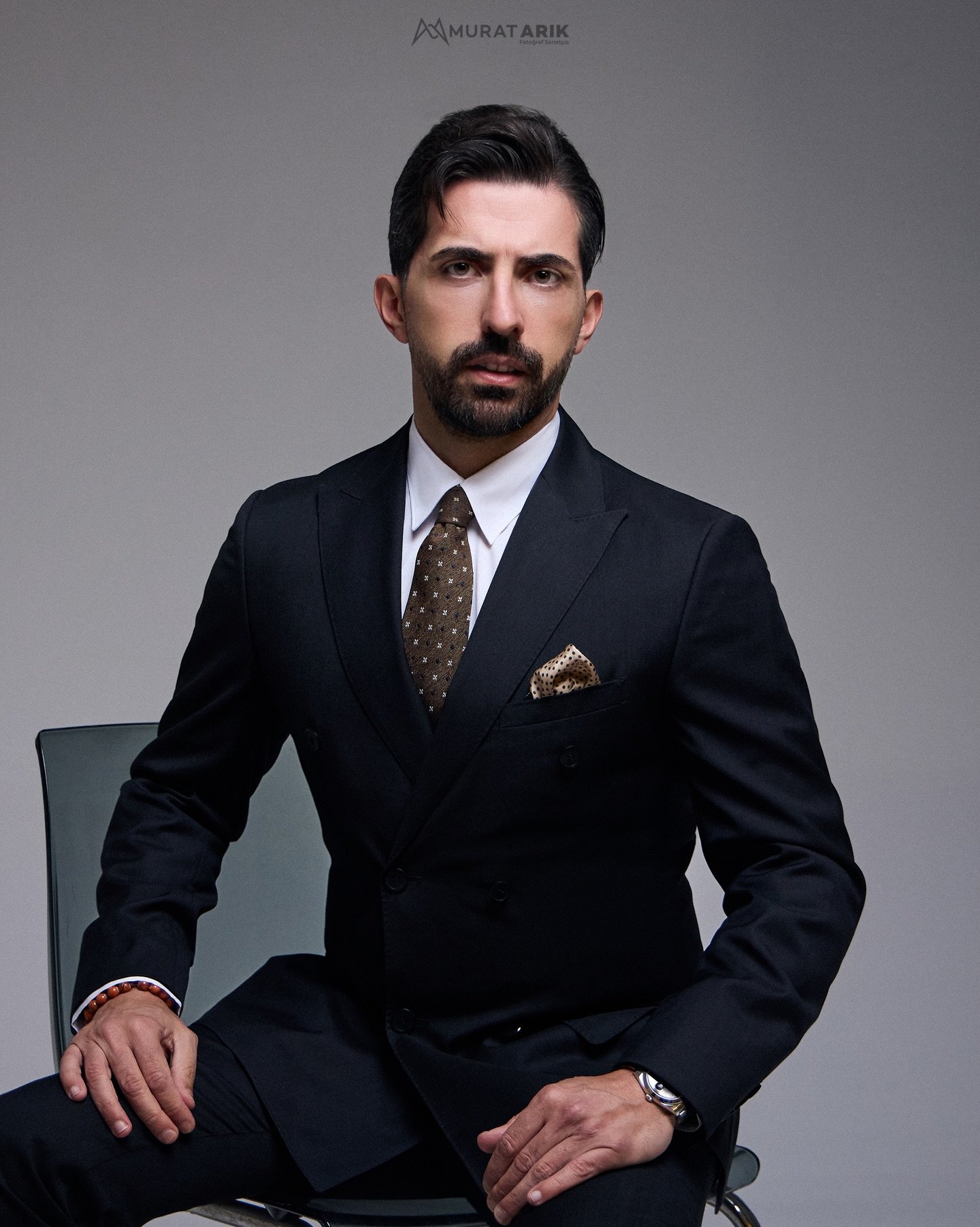 Maven Insights İş Ortağı, Berc Cubukciyan بيرش كوبوكسييان Cubukciyan ile #portre #fotoğraf &ccedil;ekimi ger&ccedil;ekleştirdik.

We held a #portrait #photoshoot with Berc Cubukciyan, Partner at Maven Insights.

لقد انتهينا من جلسة تصوير بورتريه رائع