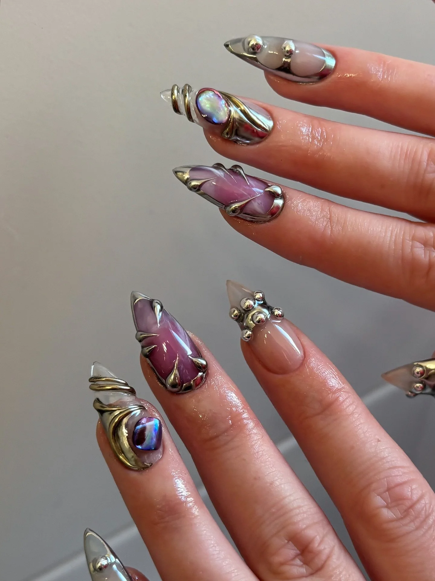 🤍🤍💜 @leabrebz 

#nail #nailsnailsnails #nailsart #chromenails #chromenailart #chrome #nailsdesign #nailstyle #nailsinspiration #nailpromagazine #nailslove #nailsmagazine #nailedit