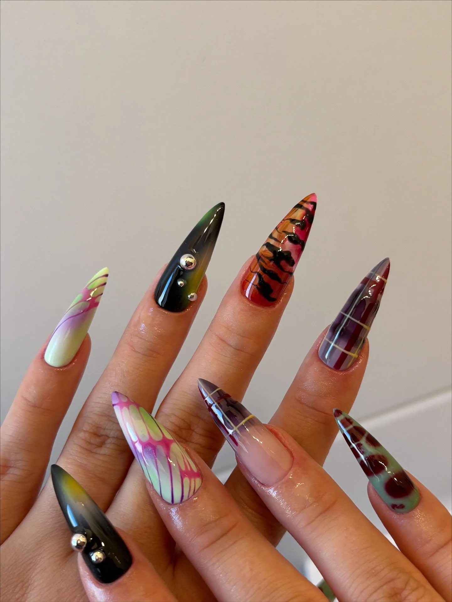 Freestyle de l&rsquo;automne finalement 

#nail #nailsart #nailsdesign #nailsnailsnails #nailsinspiration #nails💅 #nailpromagazine #nailstyle #nailslove #nailsmagazine #nailedit