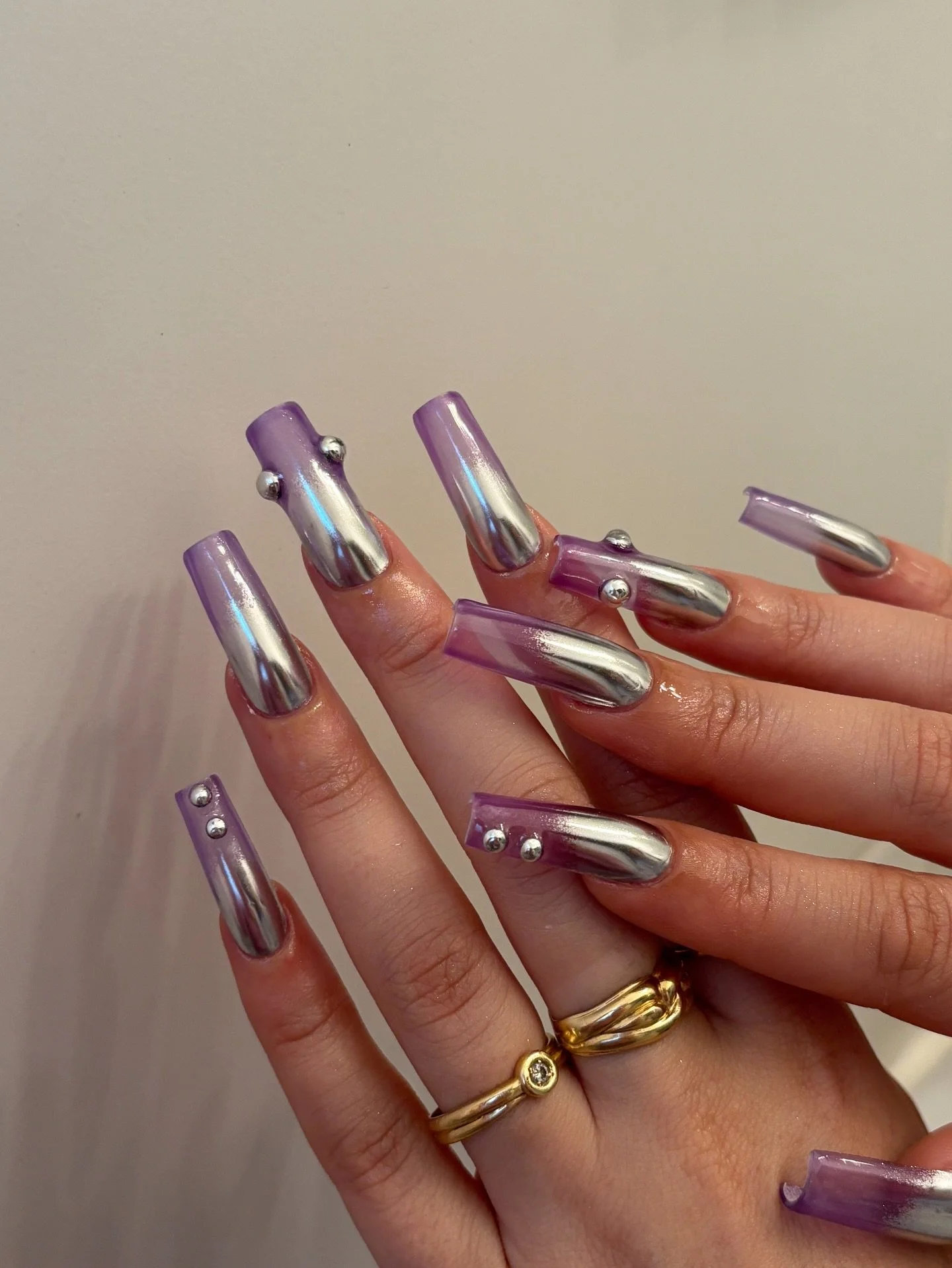 💜 @luxurylord 

#chromenails #nail #nailsart #nailgel #nailsart #nails #nailsnailsnails #nailsinspiration #nails💅 #nailstyle #nailsmagazine