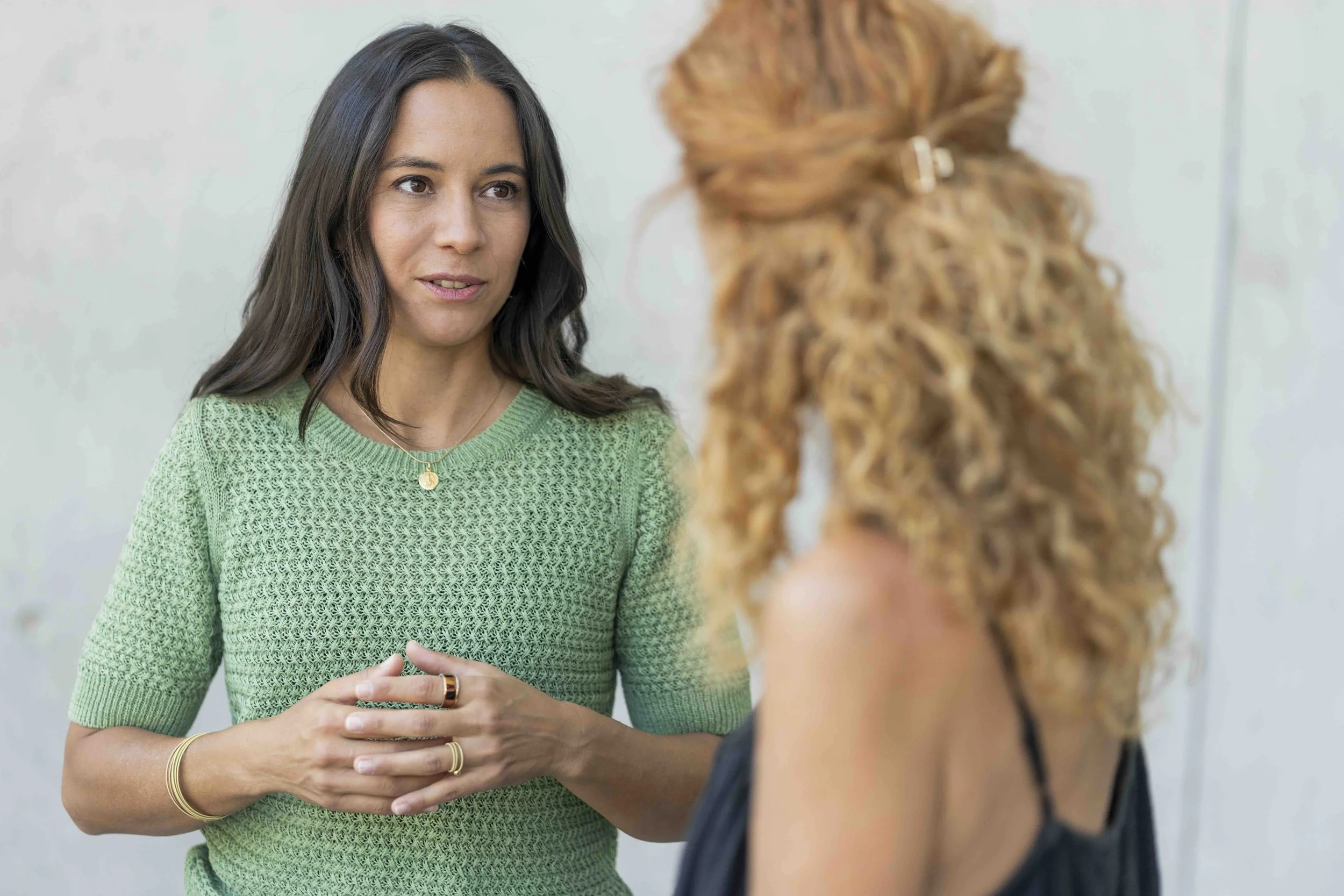 Coaching for Women in Transformation in Munich. Psychedelic-informed coaching conversation focused on preparation, integration and personal transformation..