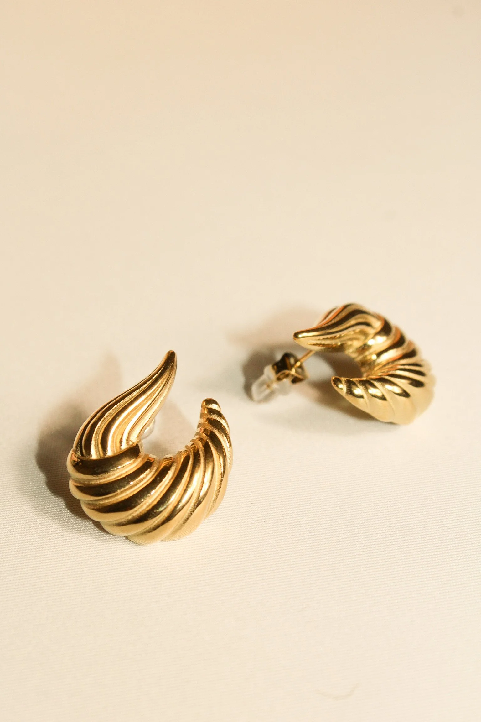 Oòrùn Earrings