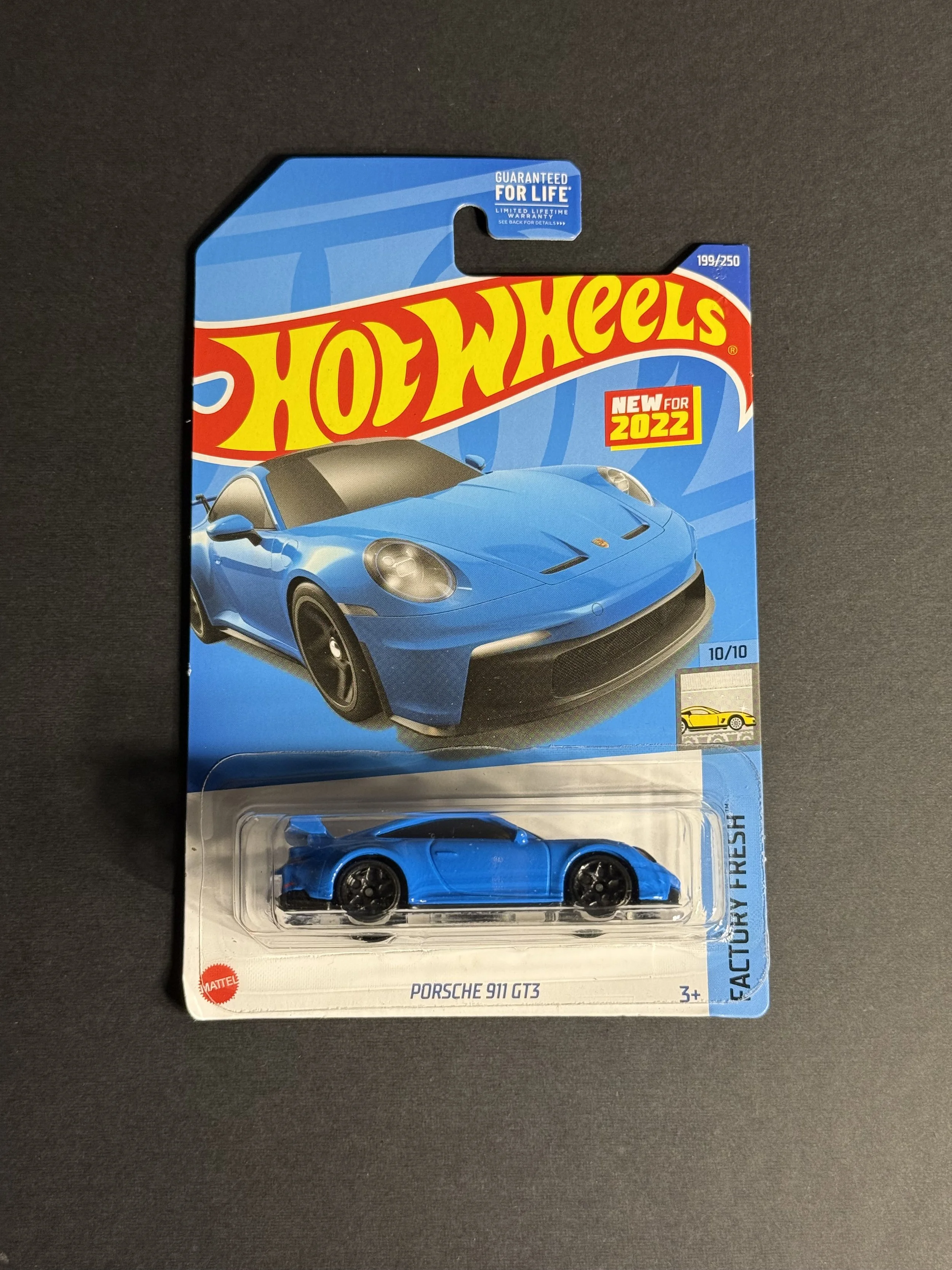 Blue Porsche 911 GT3