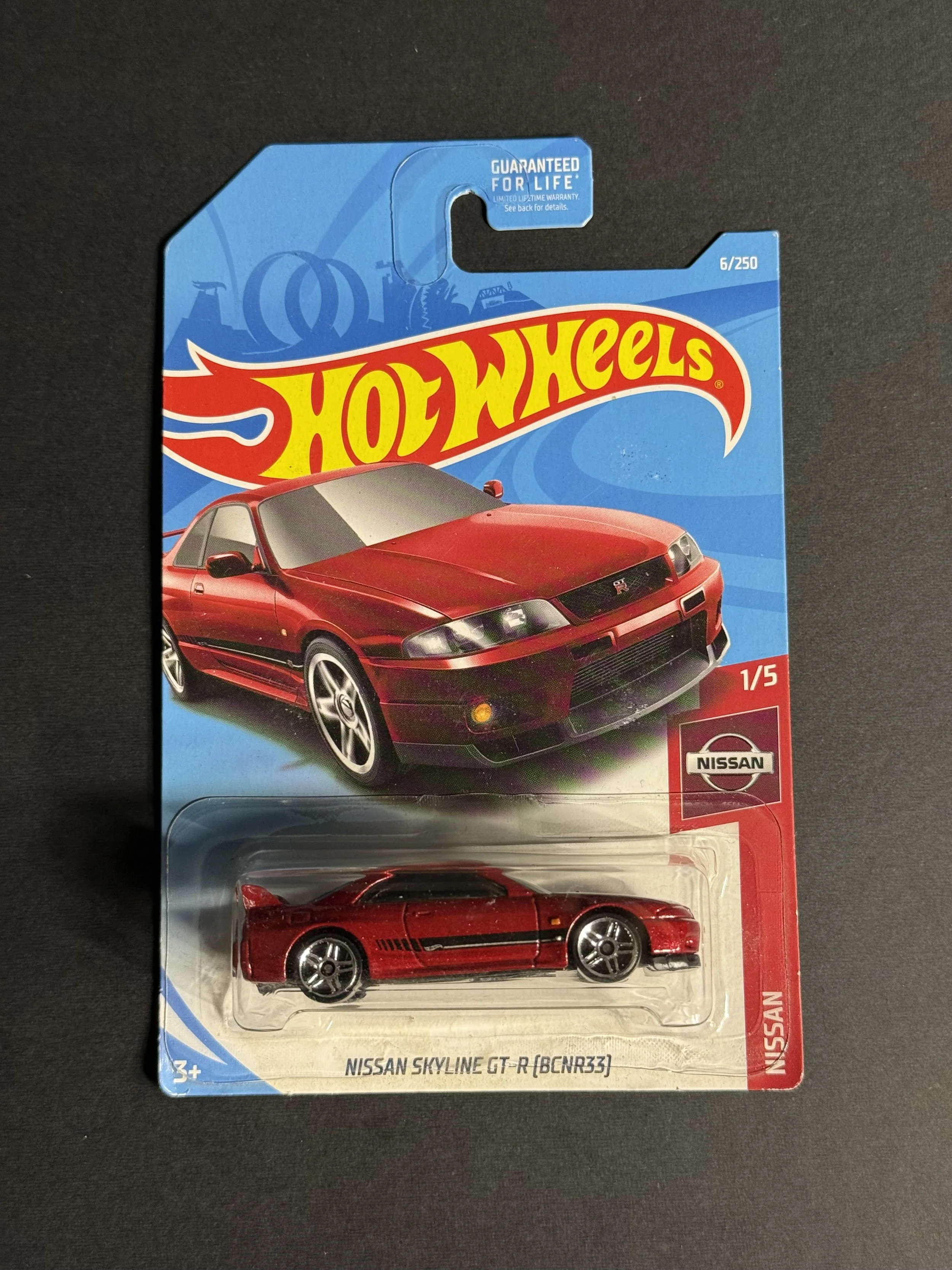 Red Nissan Skyline GT-R (BCNR33)