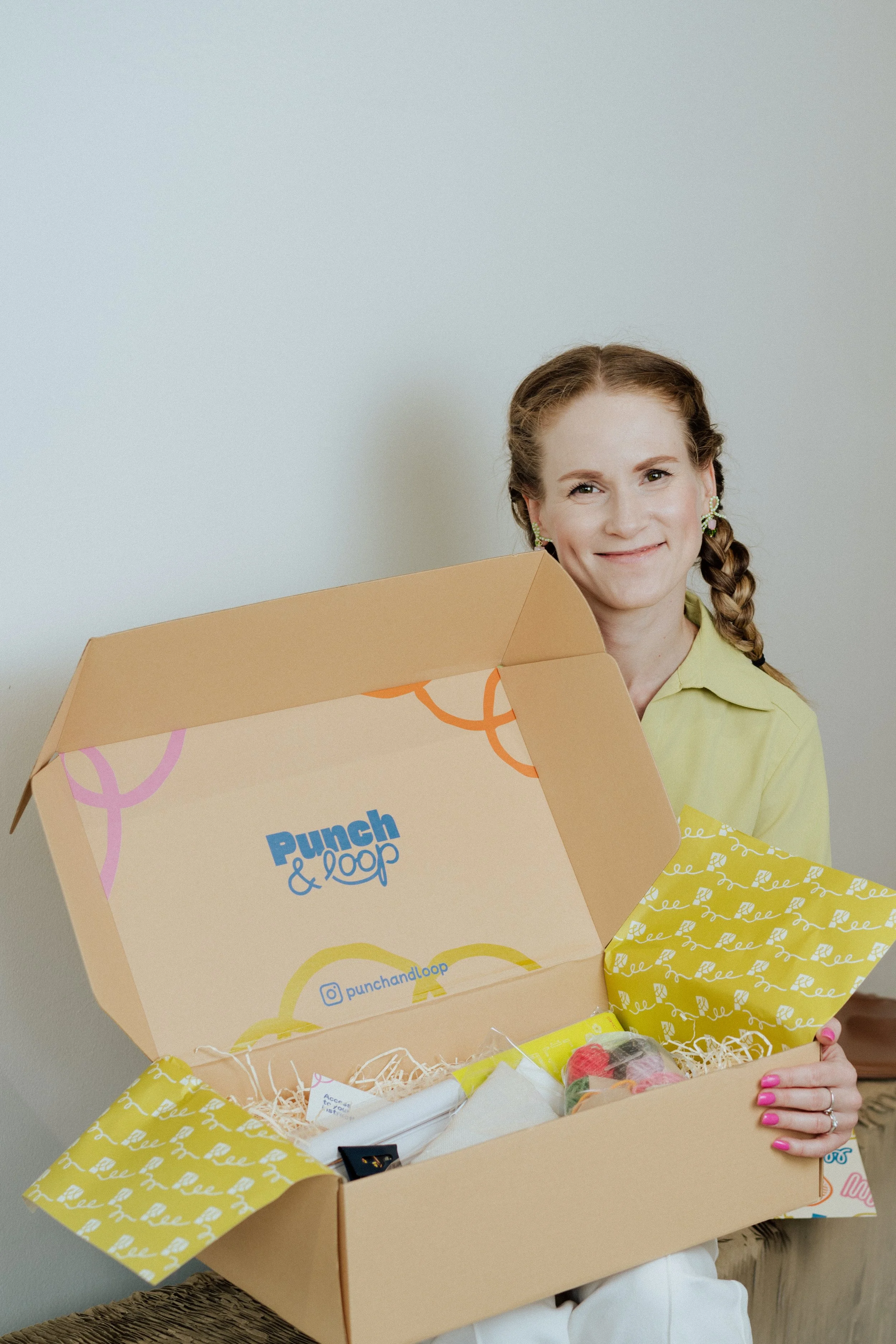 Punch needle cushion cover kit - the real size of the box with all materials displayed.