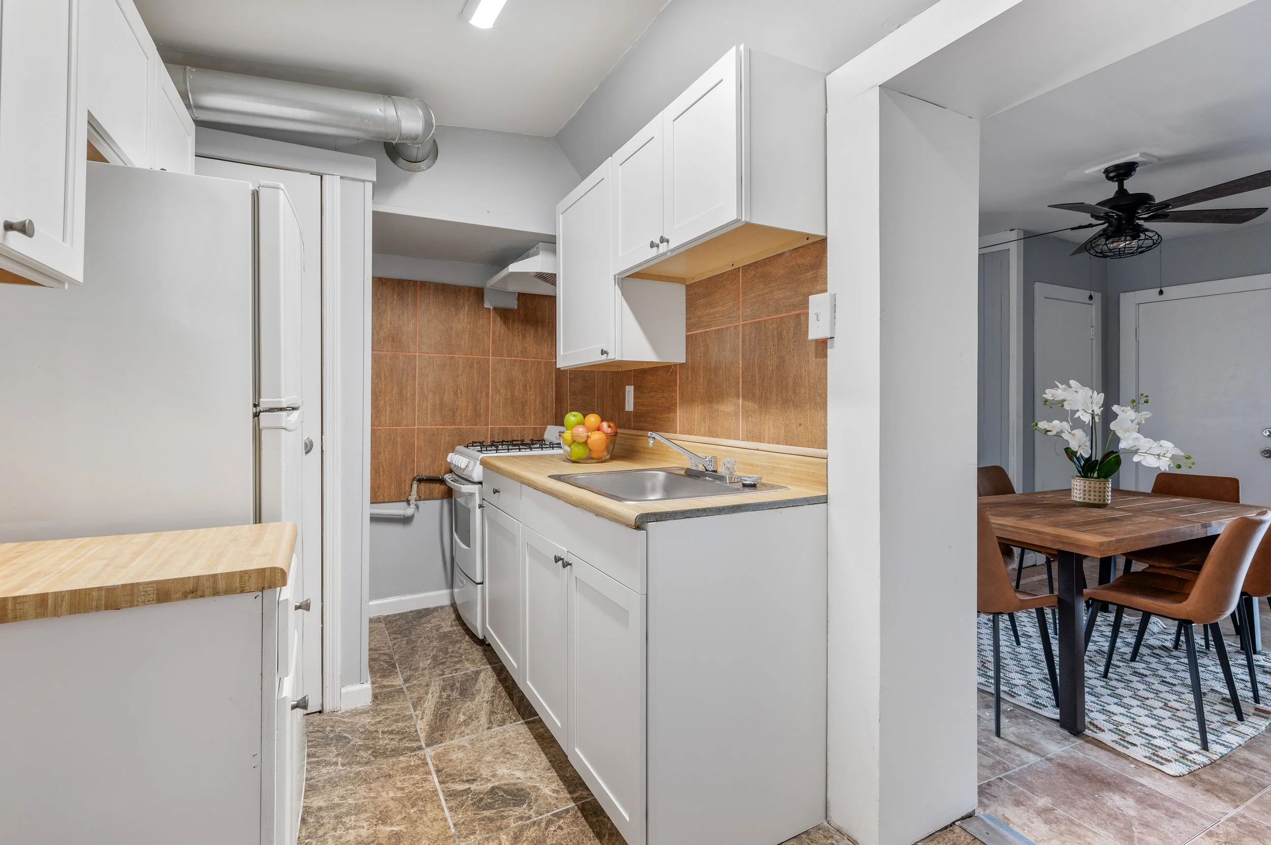 Residential Renovations Troy NY, 2005
Courtesy of WJL Management LLC