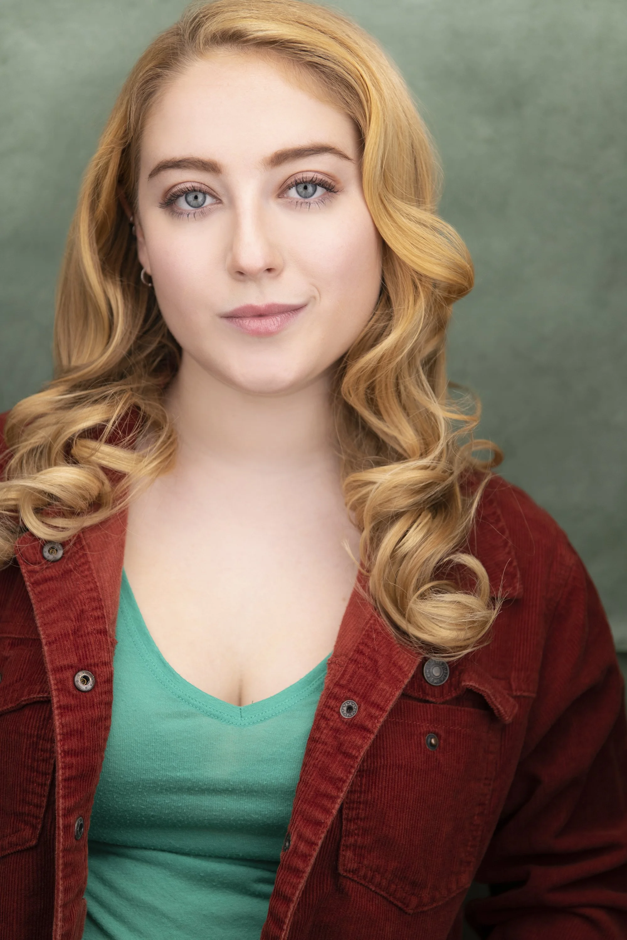 Alexa Joseph Headshot 1.jpg