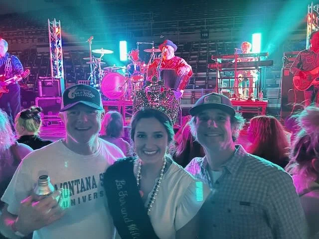 Louisiana Fur & Wildlife Festival Queen. (Wayne Toups on stage) 2022