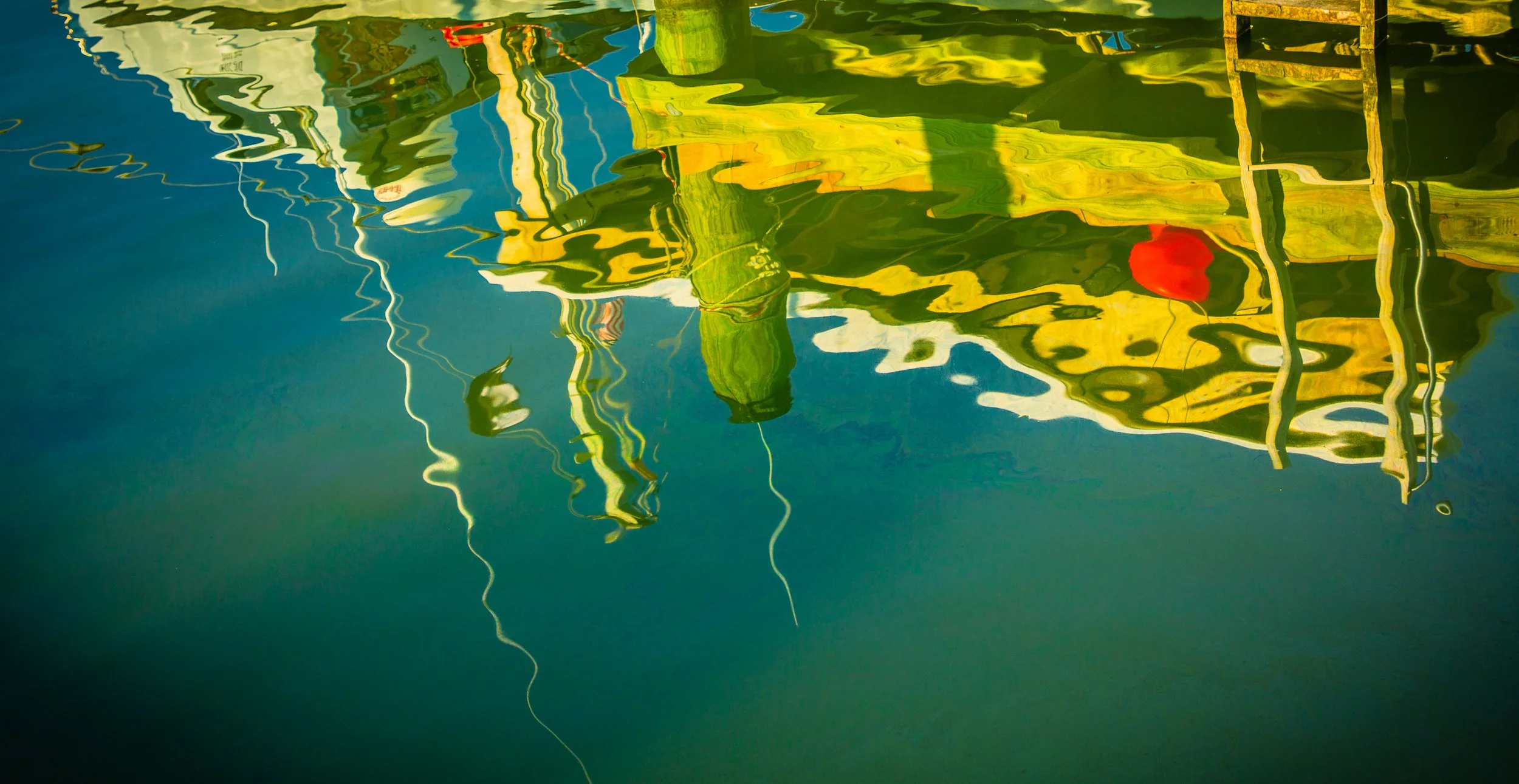 Pop of Red-STHORPE.jpg