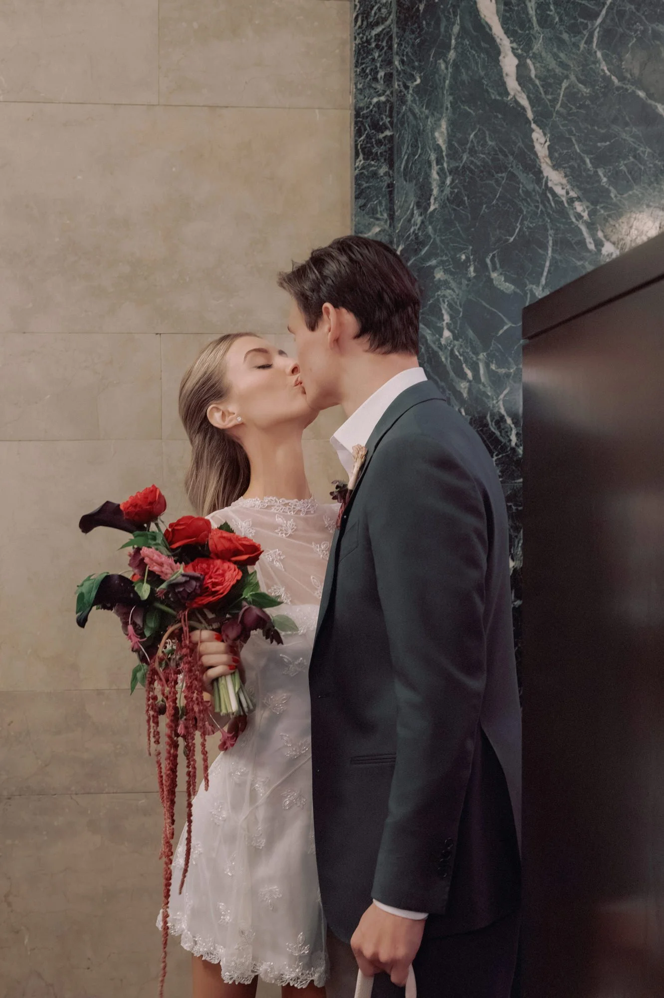 nyc-courthouse-wedding-elopement-by-jenny-fu-29.JPG