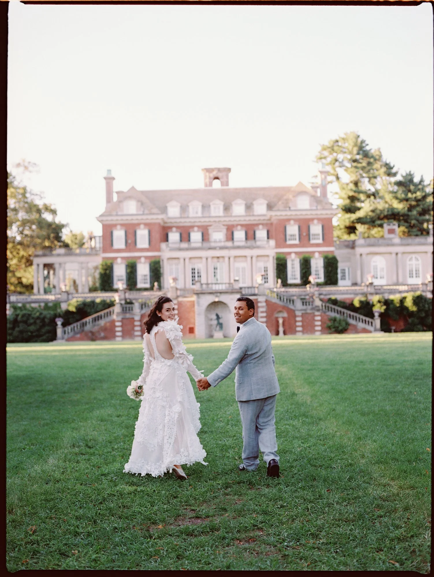 old-westbury-gardens-wedding-editorial-by-jenny-fu-21.JPG