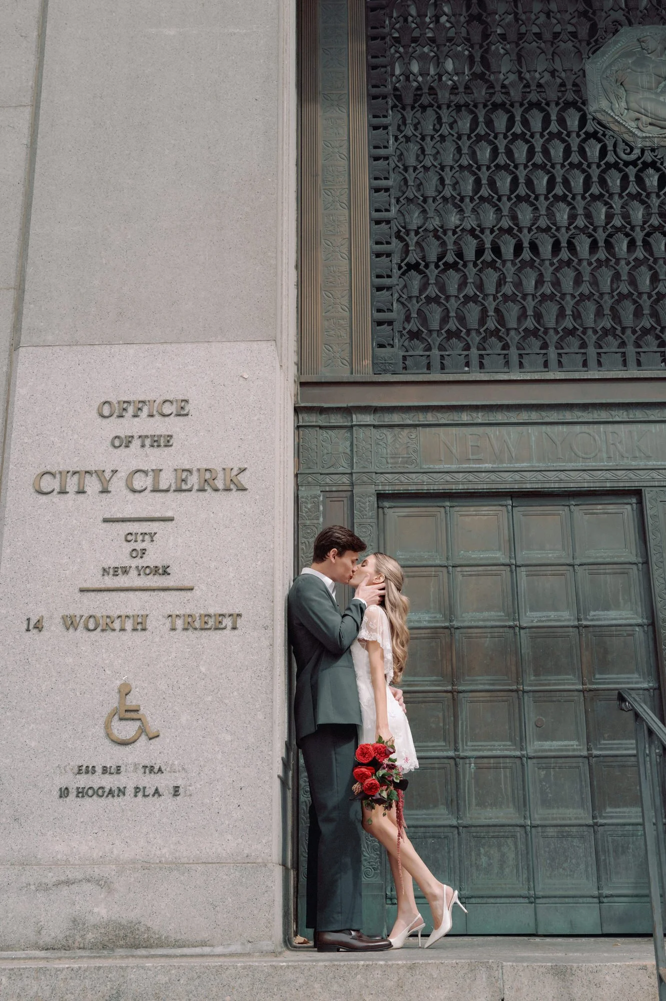 nyc-courthouse-wedding-elopement-by-jenny-fu-31.JPG