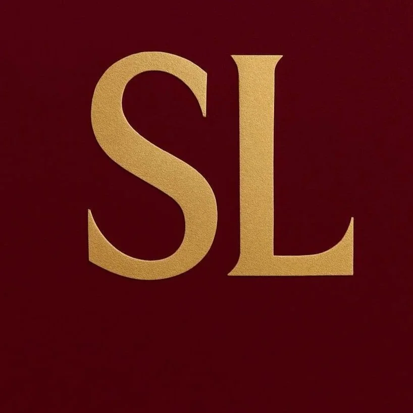 Status  Lounge