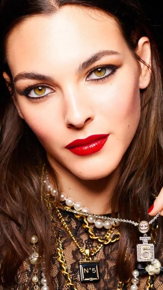 Chanel Holiday 2021.jpg