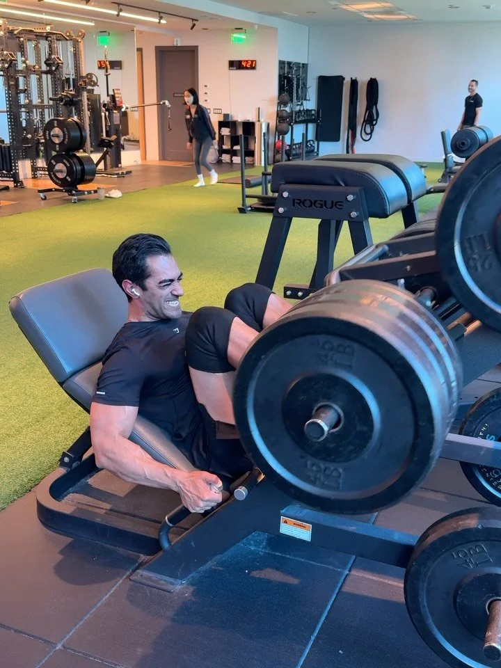 Doing a solo leg day can be rough when motivation is low.
Lucky for me&hellip; I literally live in the gym. So excuses don&rsquo;t really exist.

One of the biggest perks of training in a private gym is the efficiency. What takes 1.5-2 hours in a pub