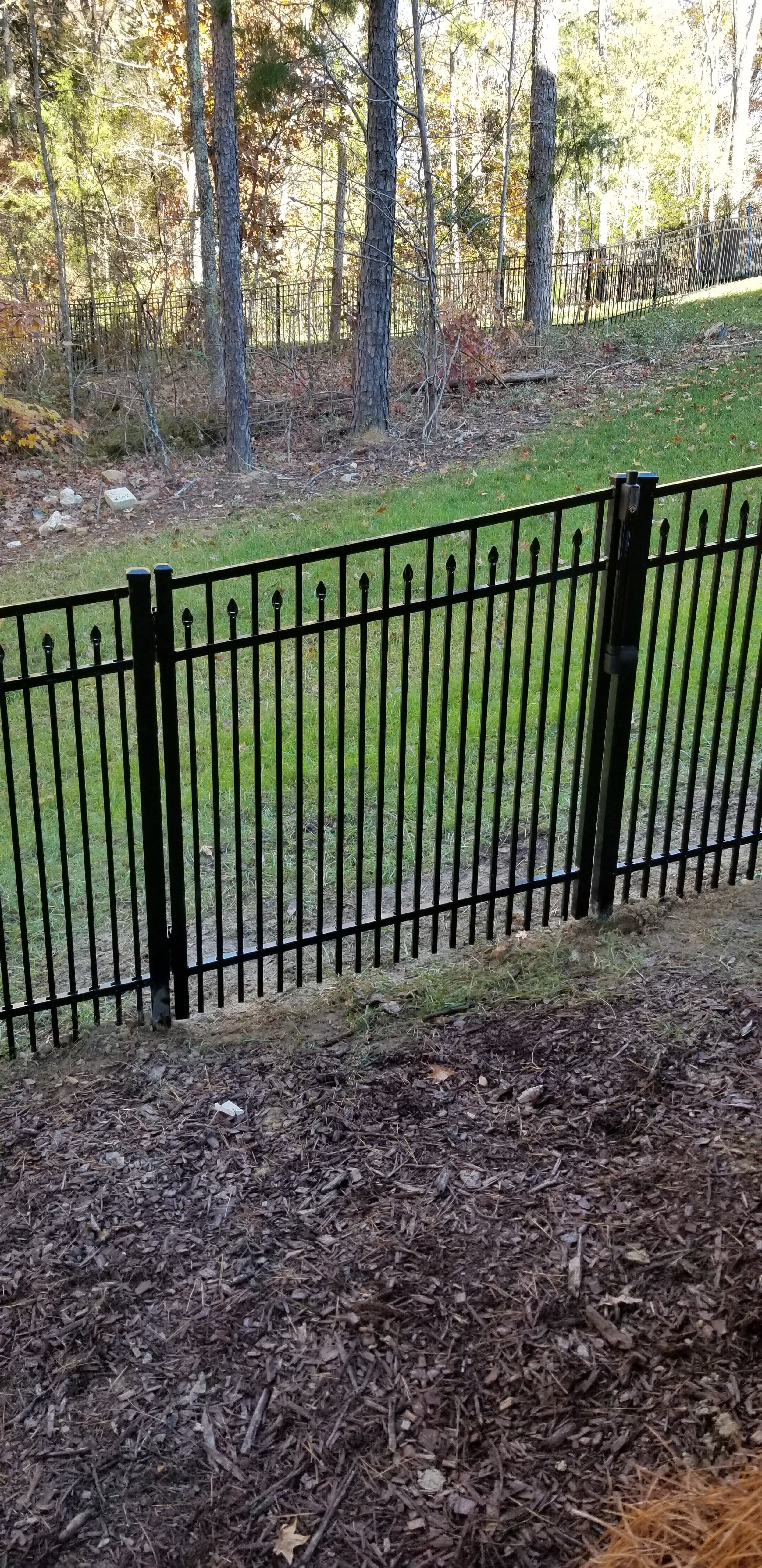 Bentley Double Picket 3.jpg