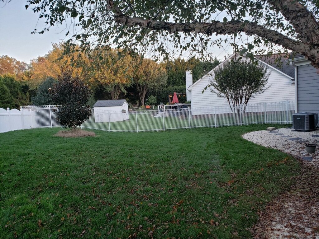 White Bentley Double Picket.jpeg