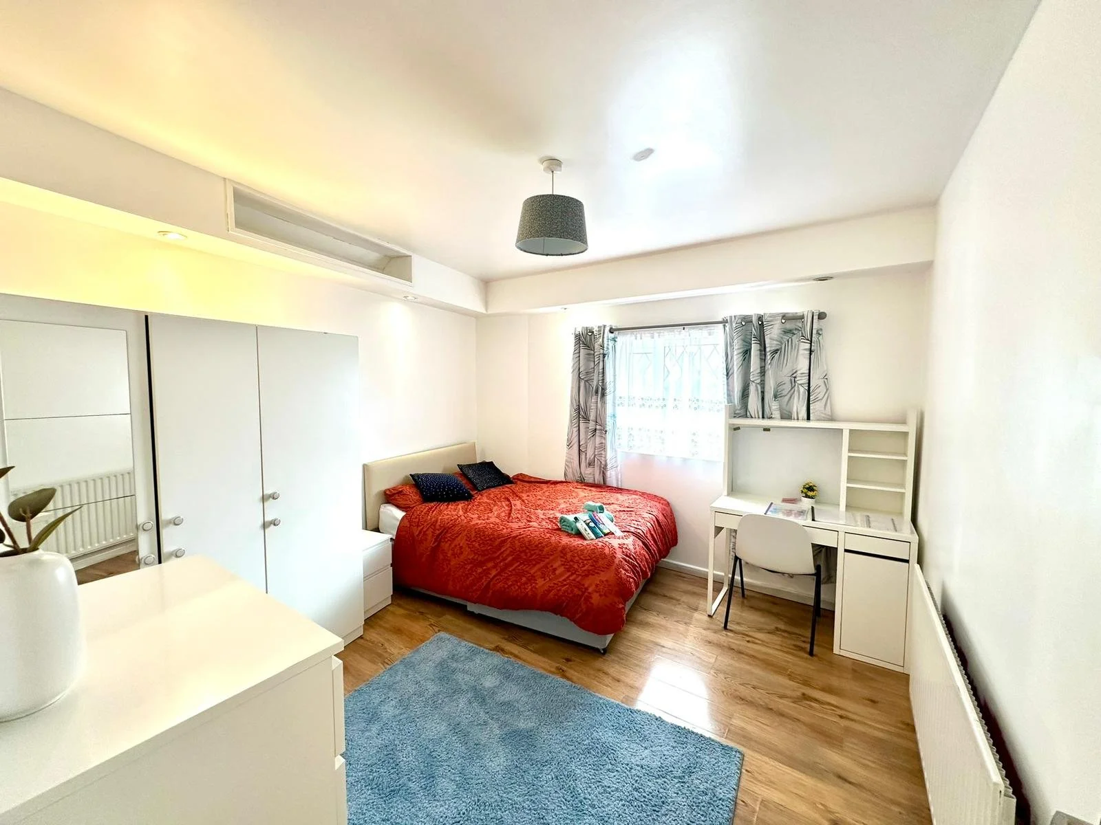 WhatsApp Image 2025-12-23 at 11.46.50 (1).jpeg