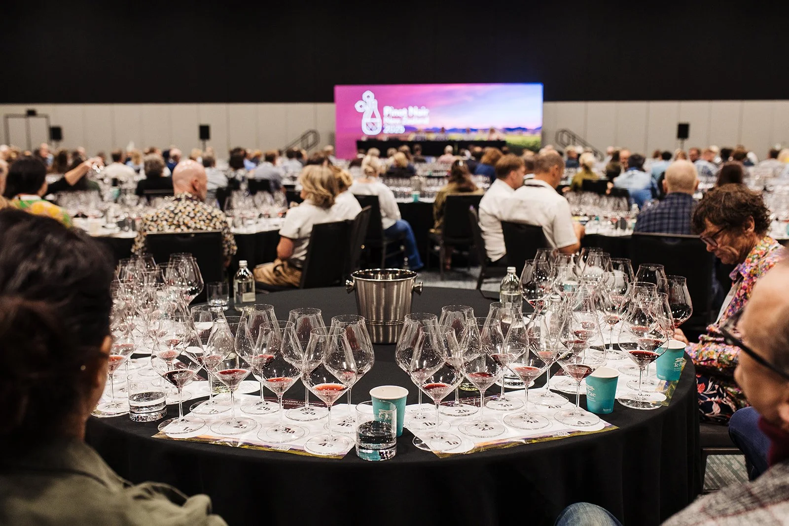 pinot-noir-nz-master-wine-tasting.jpg