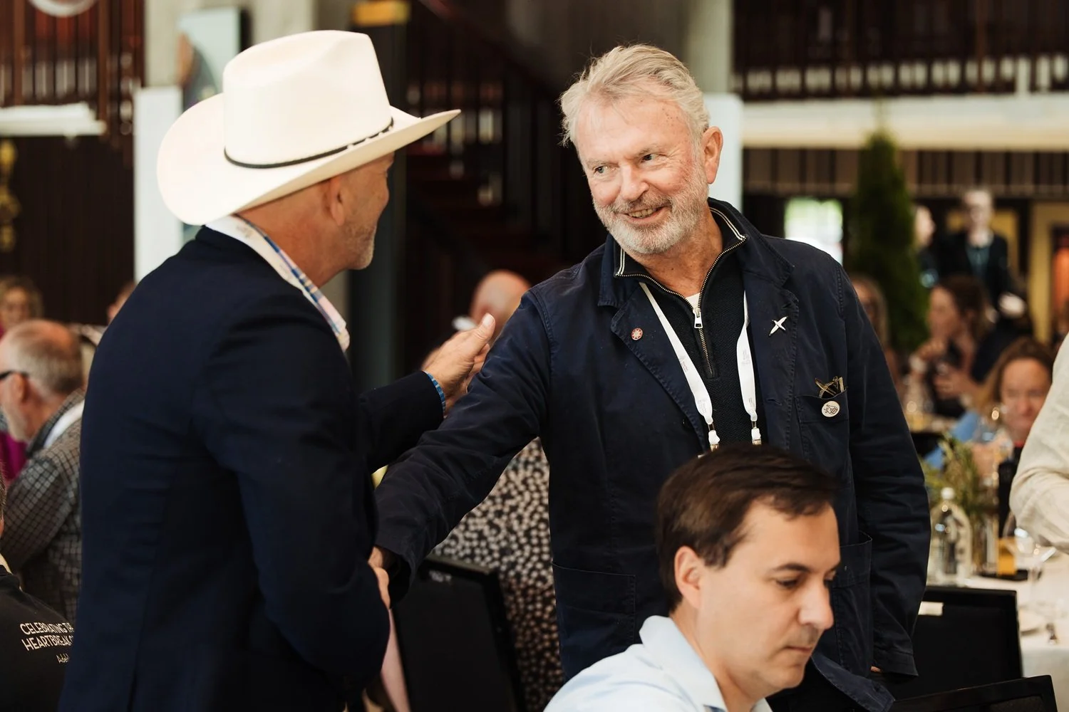 pinot-noir-nz-conference-attendee-networking.jpg