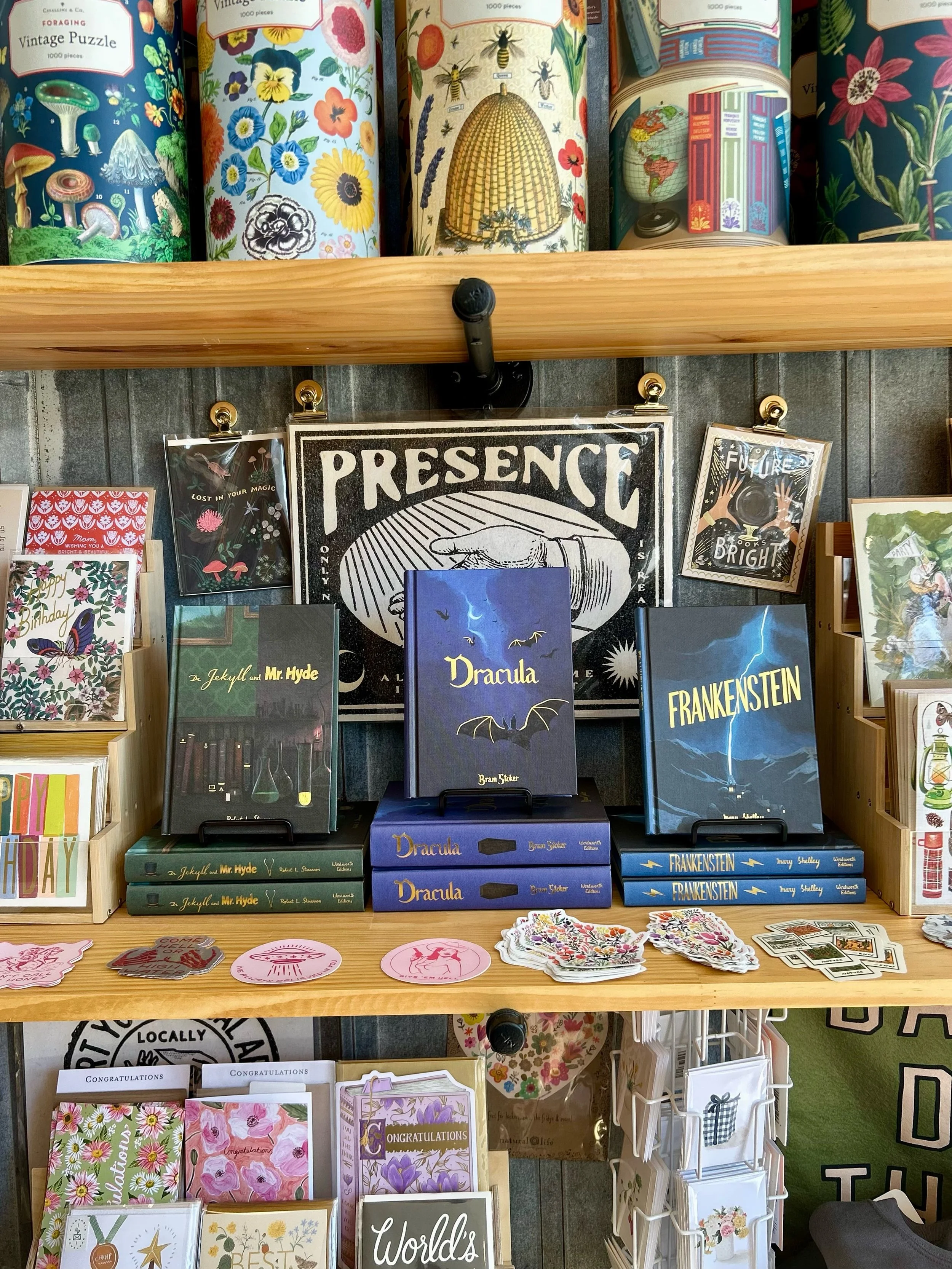 Recents 🕯️✨🔮

#fyp #shopsmall #dracula #spellbook