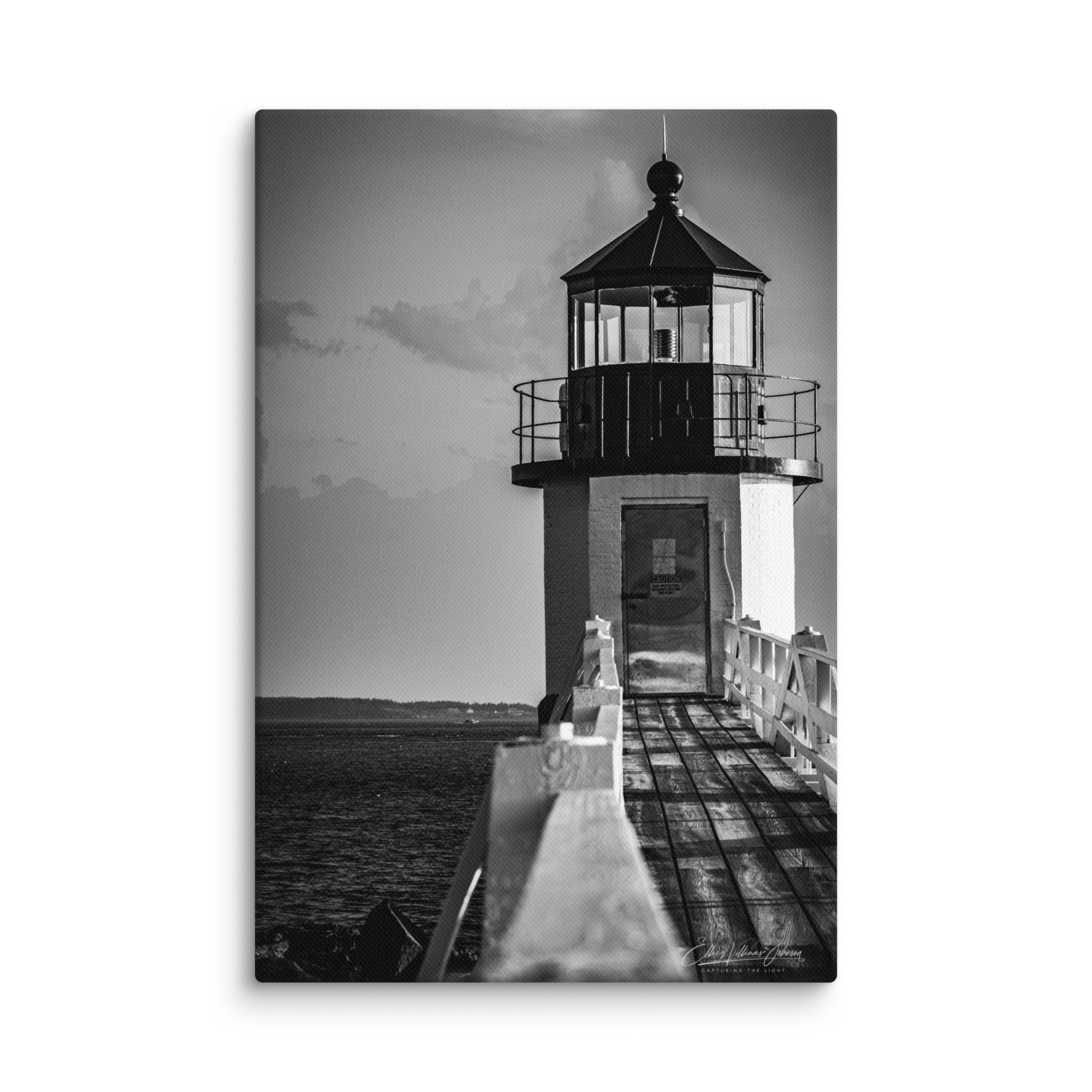 Marshall Point Lighthouse in black and white