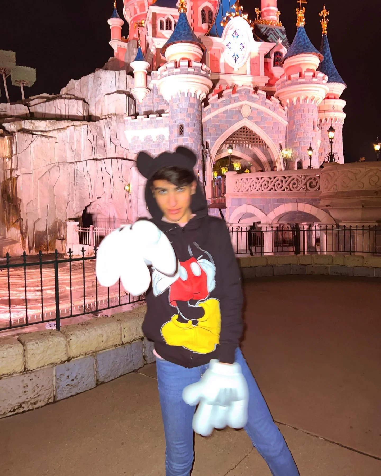 a happy bad mouse