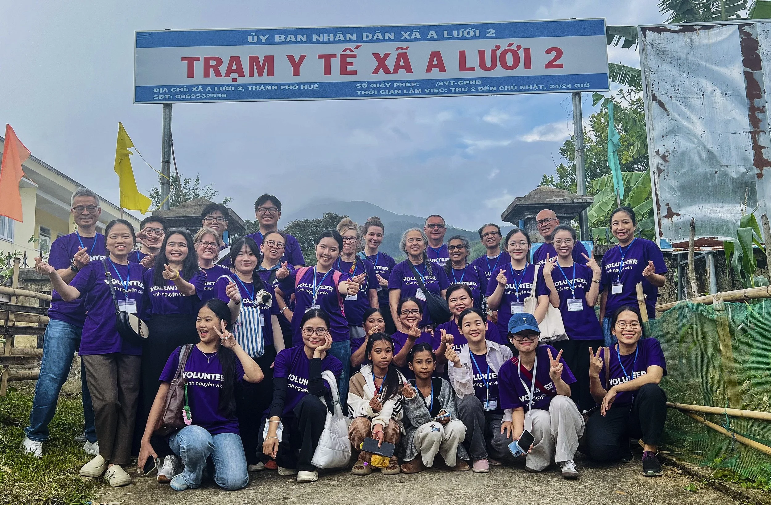 10 Days of Hope in A Lưới. A group of volunteers gathered to celebrate their accomplishment.