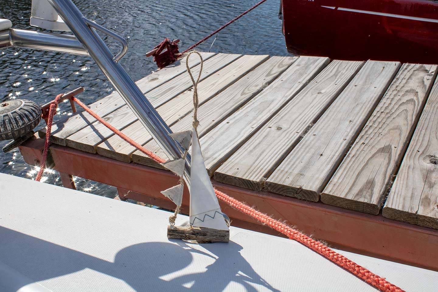 Driftwood Sailboat Trinket (0002)