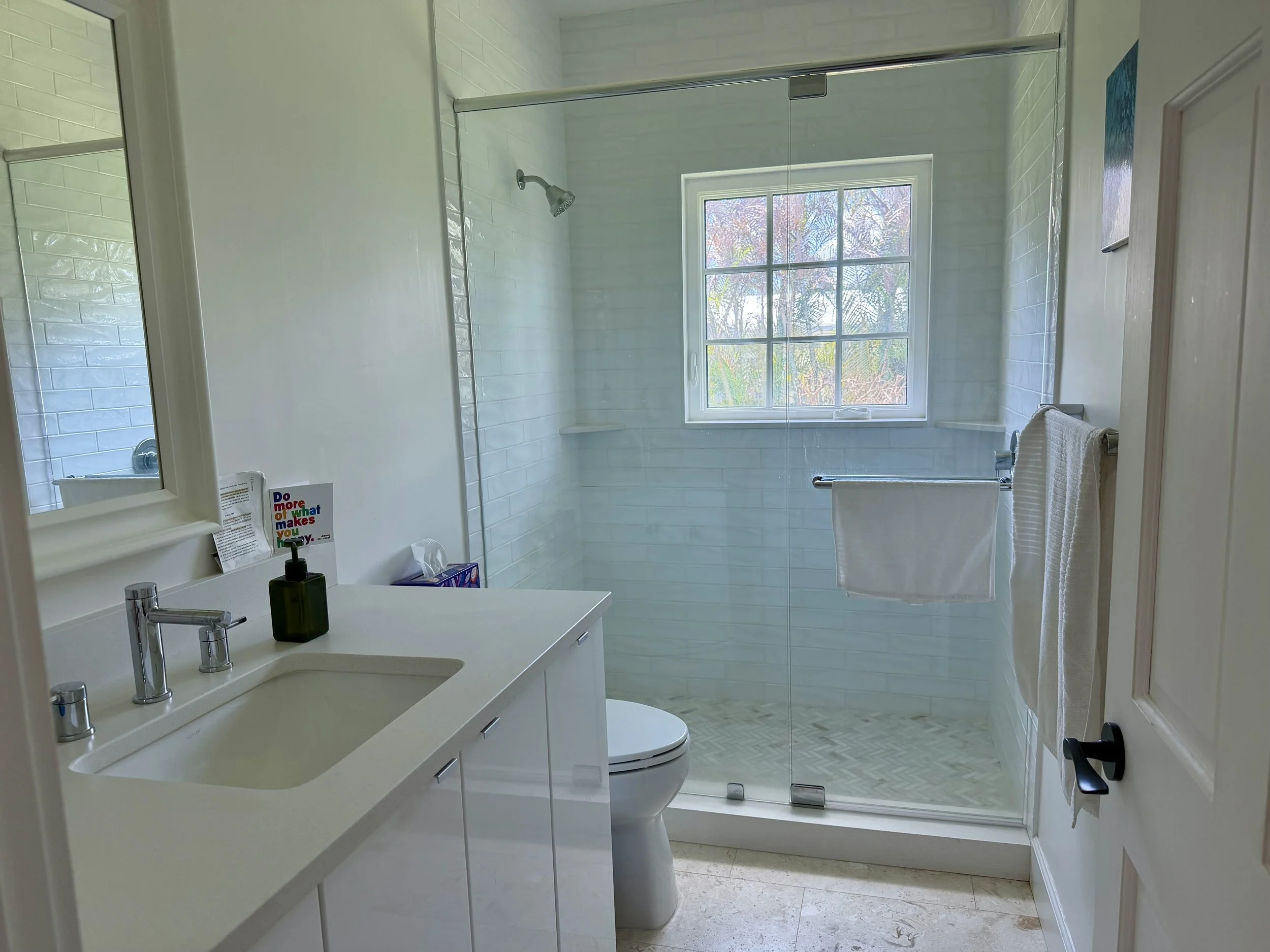 Guest Bath 1