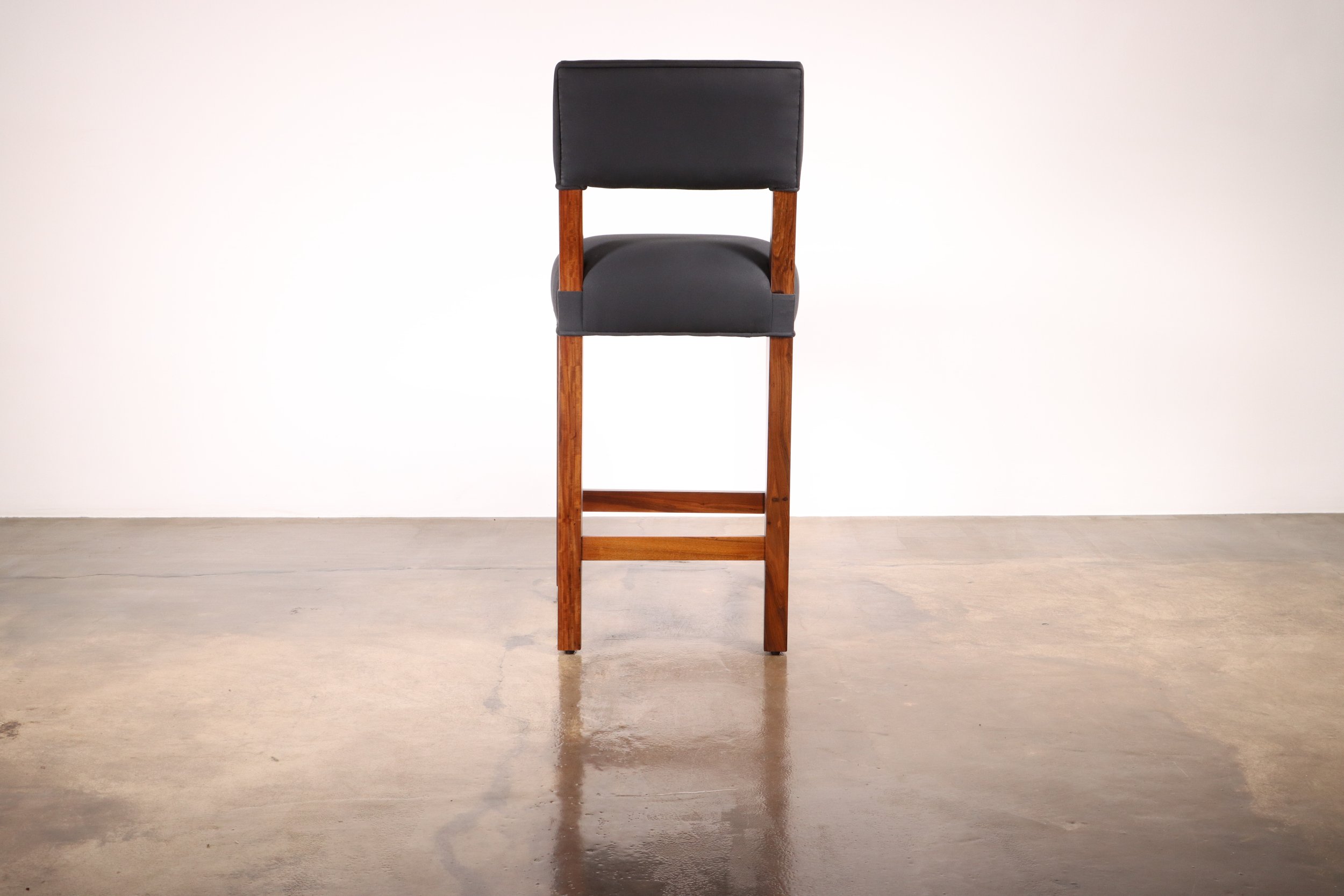 Bruno Stool by Costantini 04.JPG