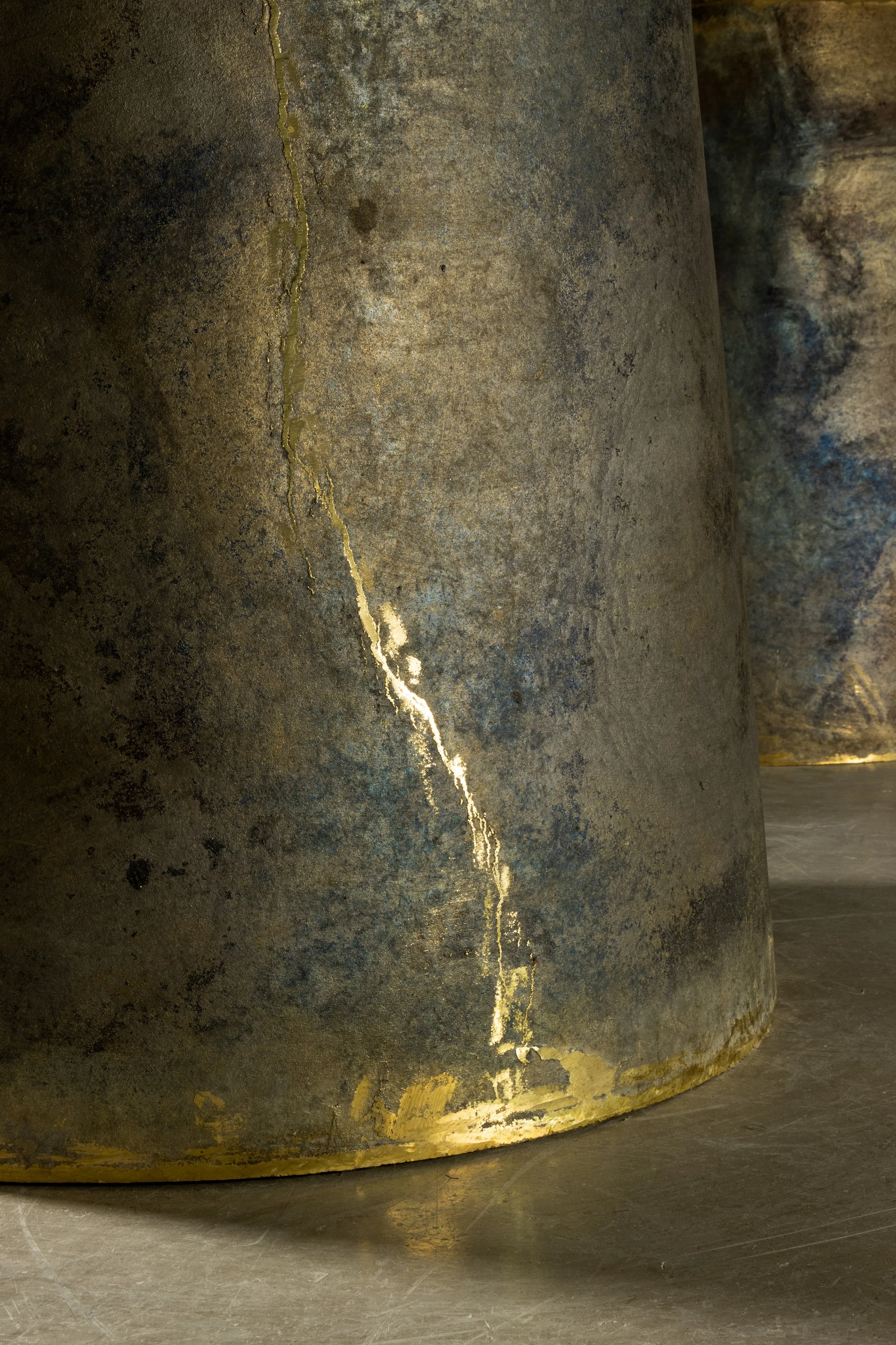 Benone Indigo Cast Bronze and Wood Table by Costantini 16.jpg