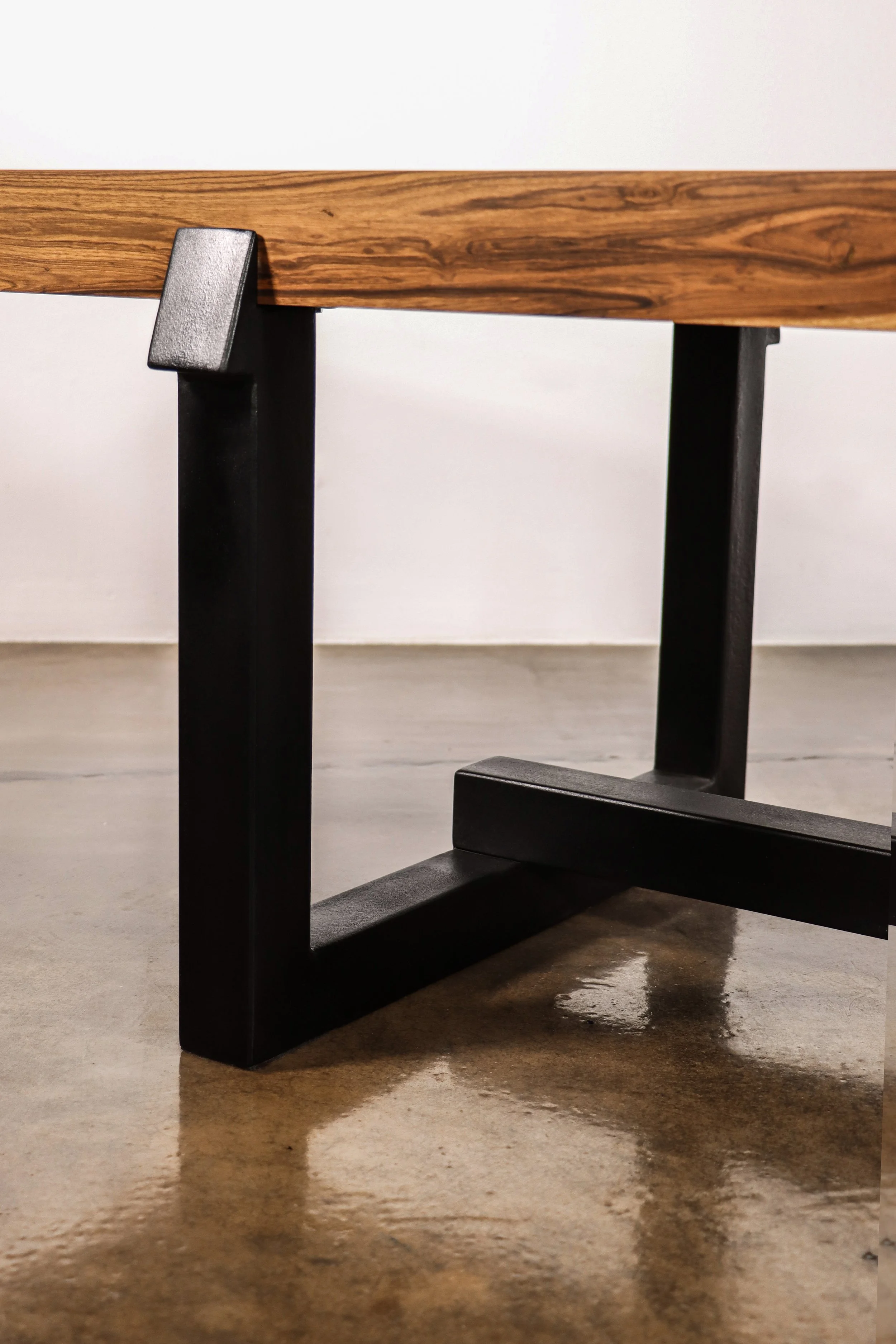 Donato Bench by Costantini 11.jpg